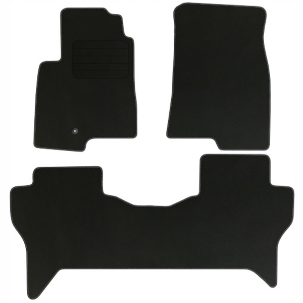 Mitsubishi Pajero 00-06 5d Koberce velurové Comfort