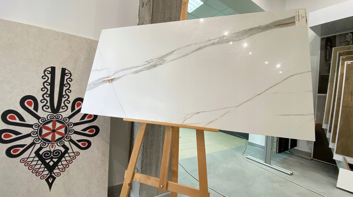 płytka 60x120 ala marmur gold Lappato lux Marka Home Design