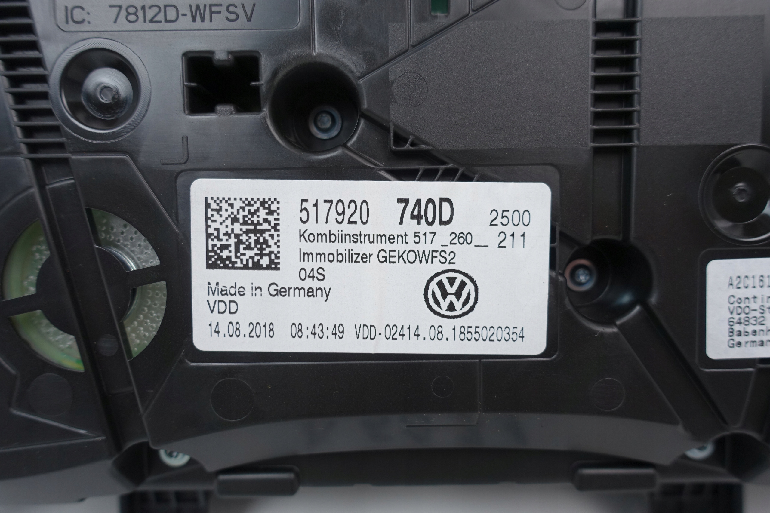 dials dials VW SPORTSVAN 517 76420KM 517920740D