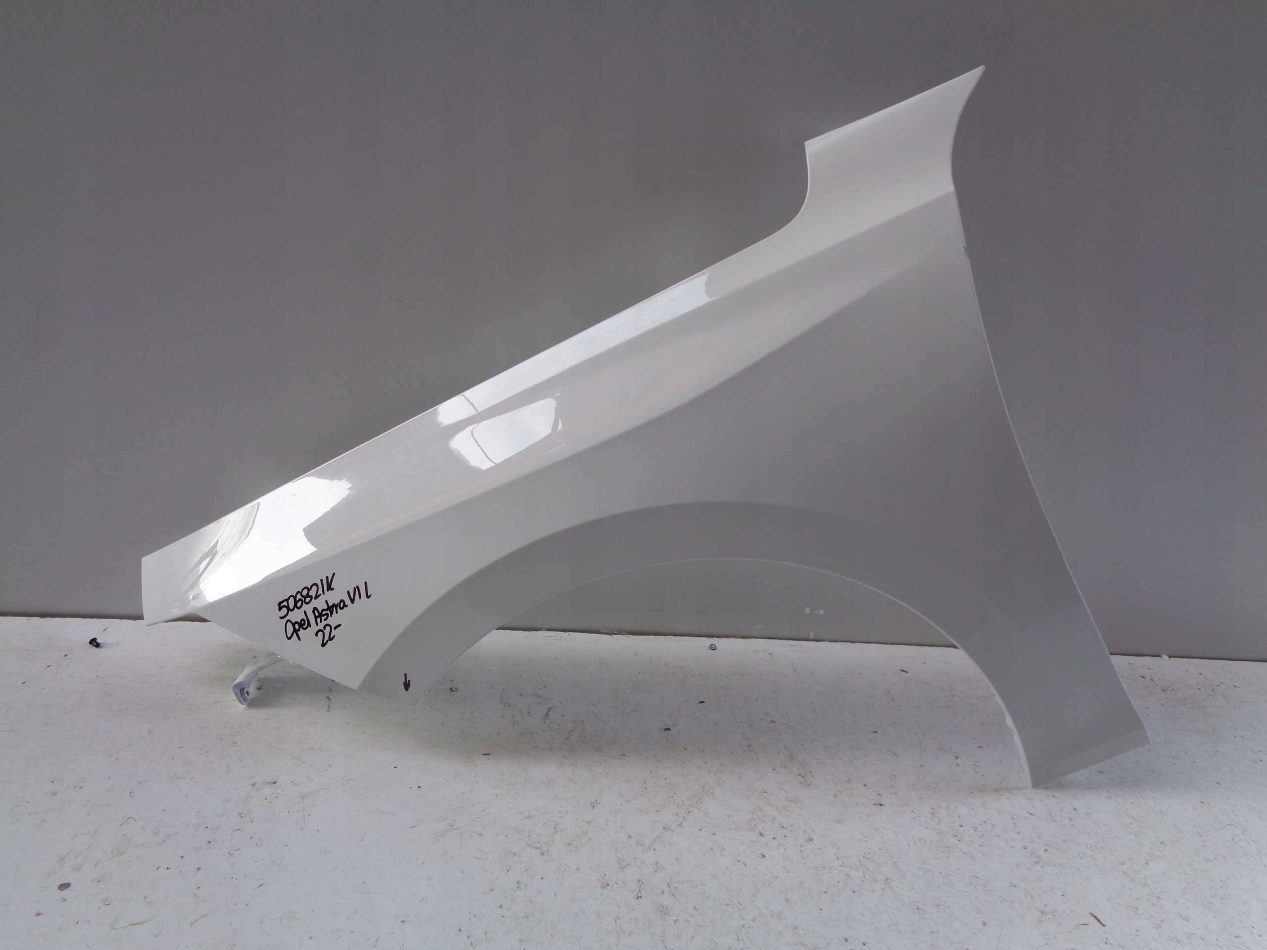 fender left front OPEL ASTRA VI L 22- NR 50682