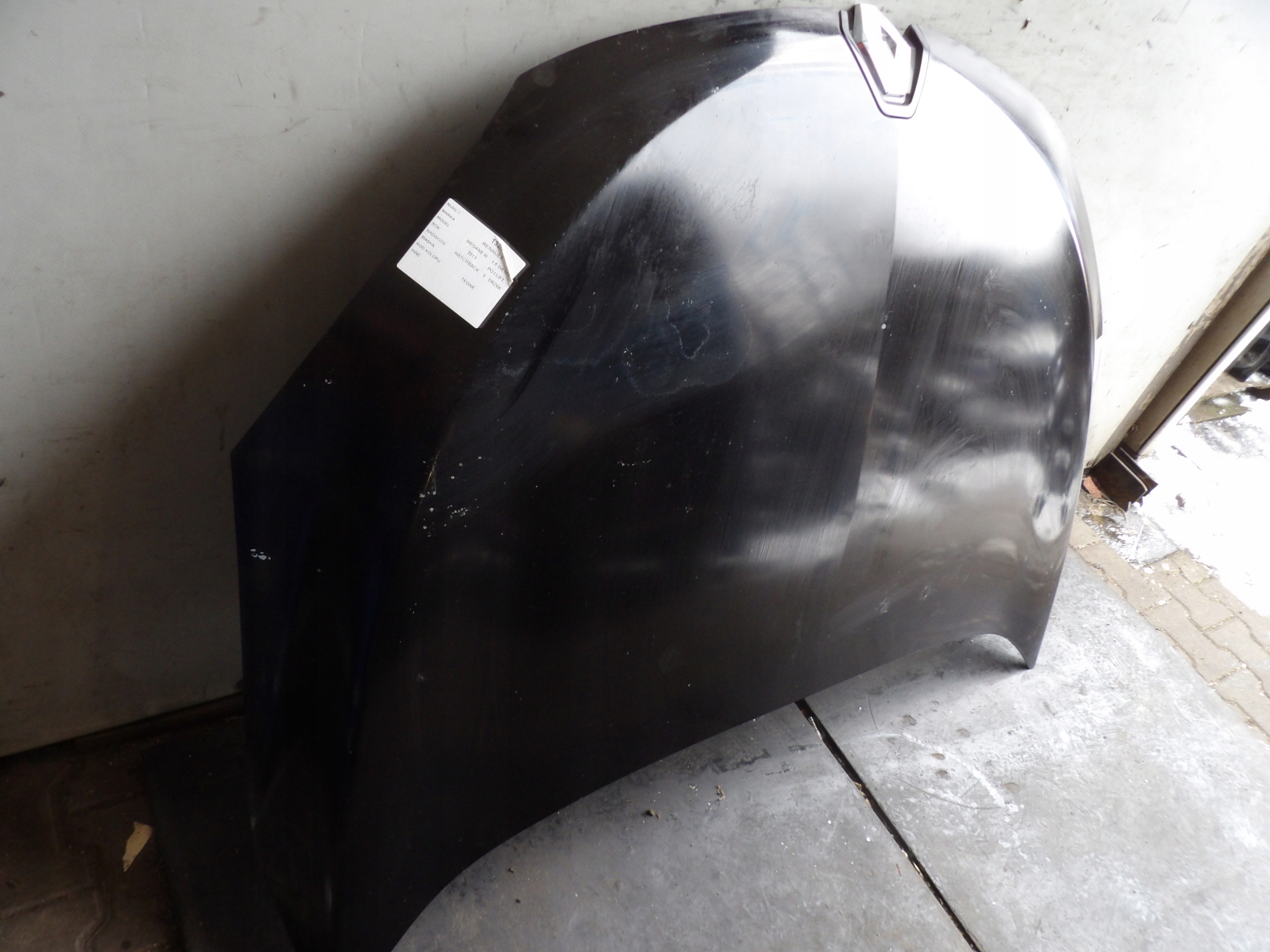 Renault Megane III lift cofano lak. TEGNE