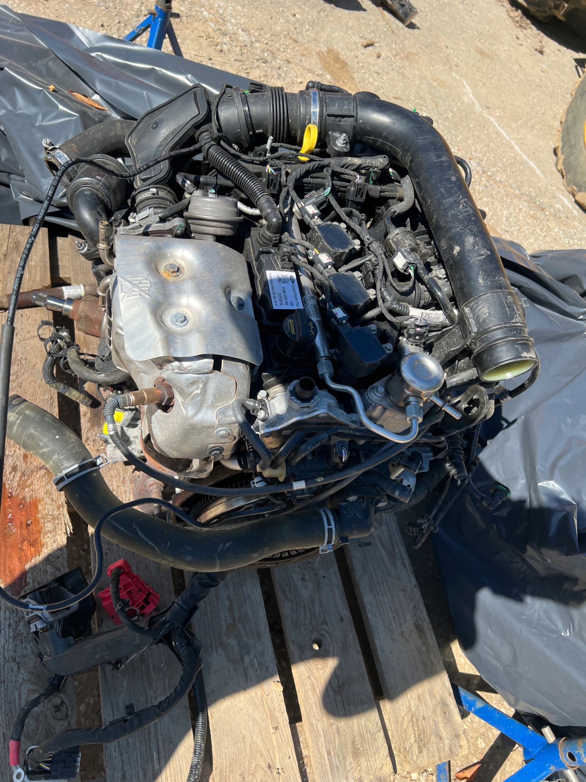 FORD FIESTA MK8 1.0 125KM M1JM engine original !!! PEWNY
