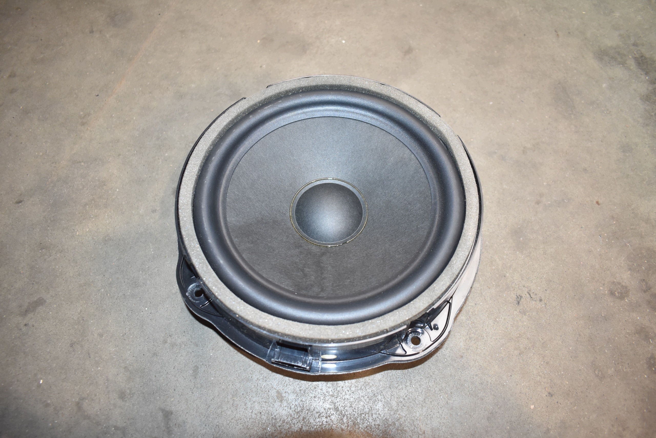 IDEALNY speaker door AUDI A5 B10 1