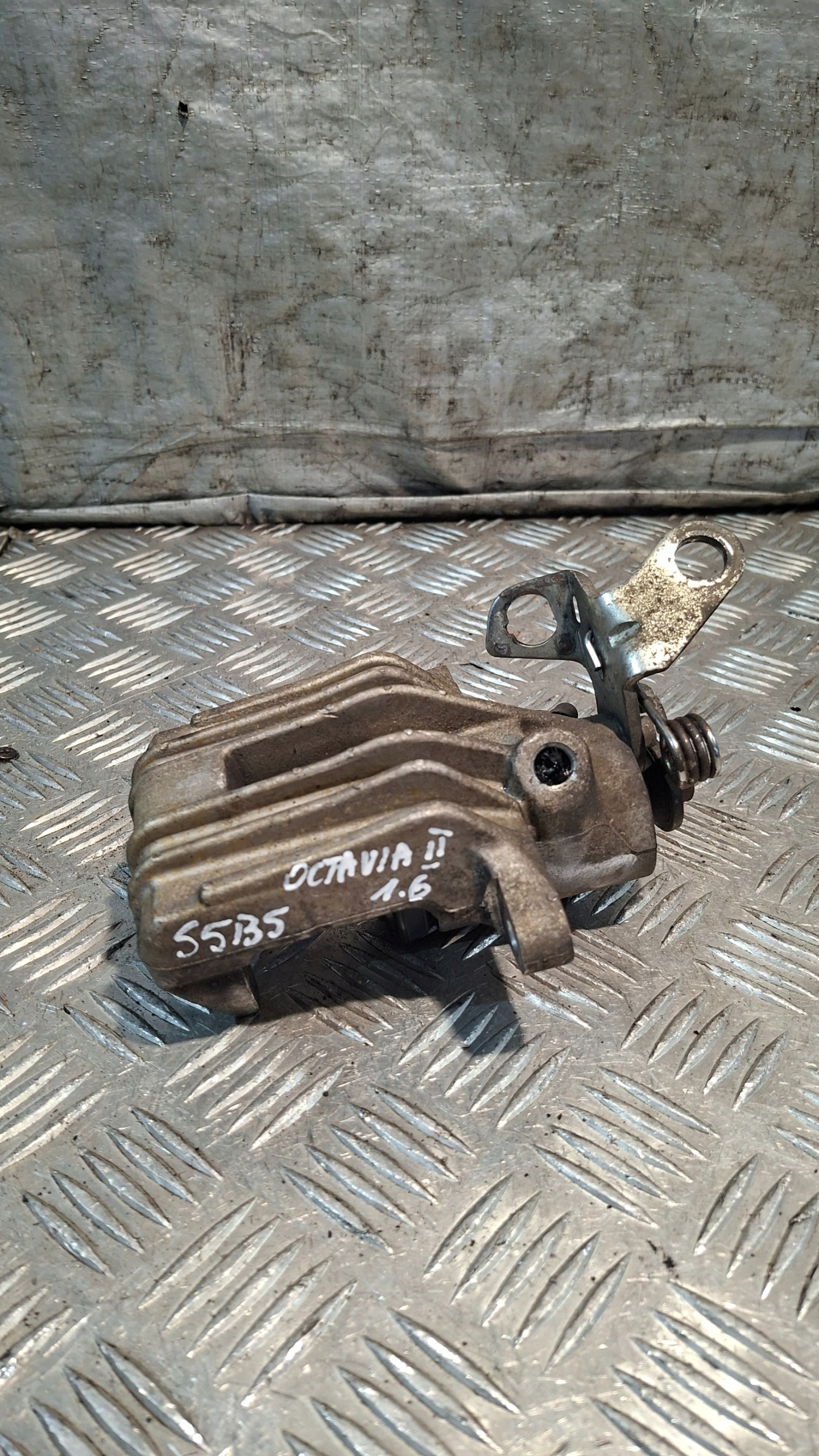 caliper brake right rear part SKODA OCTAVIA II 1.6