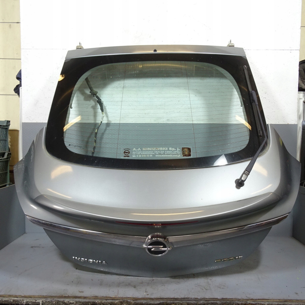 OPEL INSIGNIA A HATCHBACK rear trunk door Z179