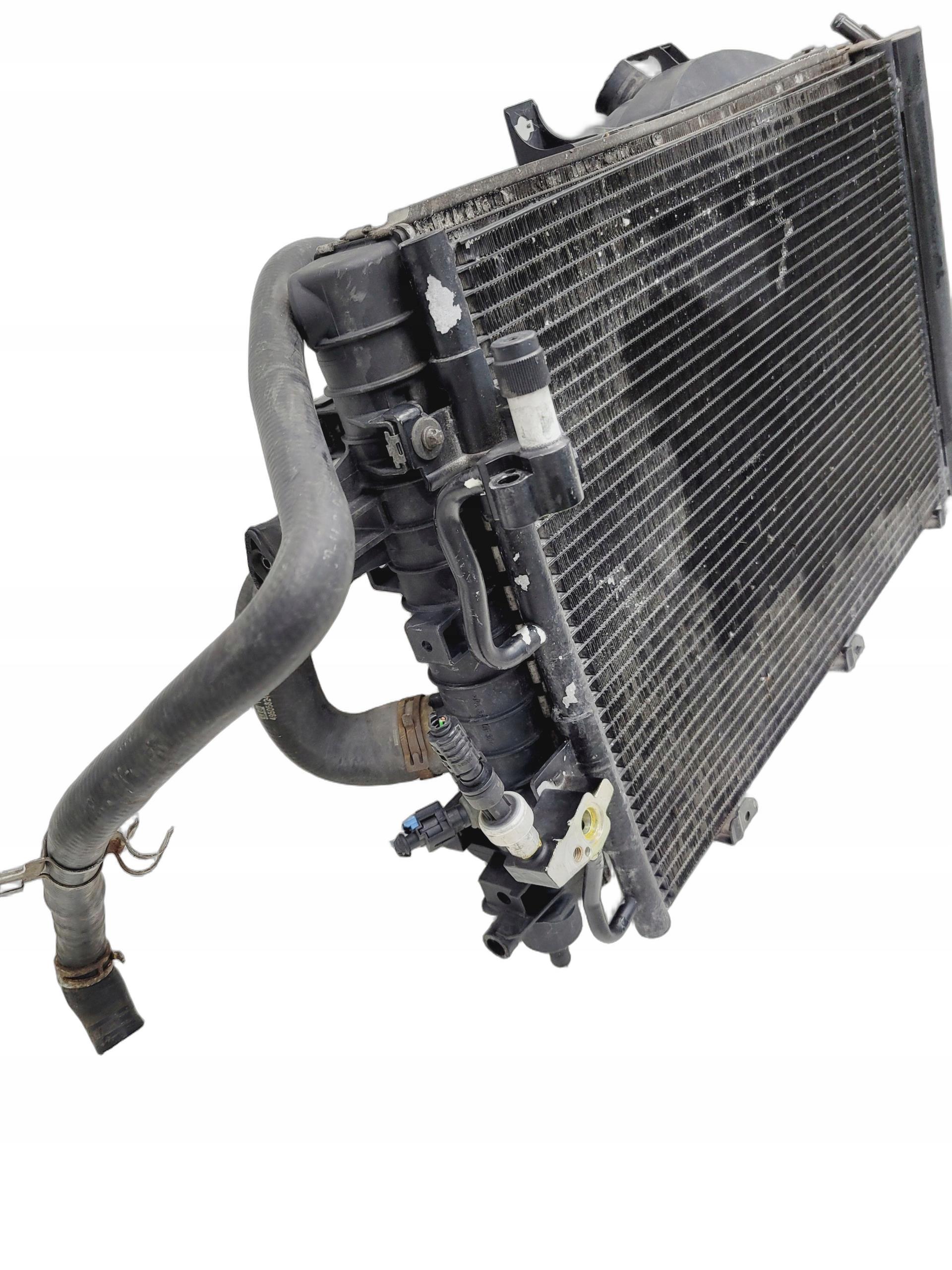 chladiče ventilátor OPEL ASTRA H 1.6 105KM 13205941