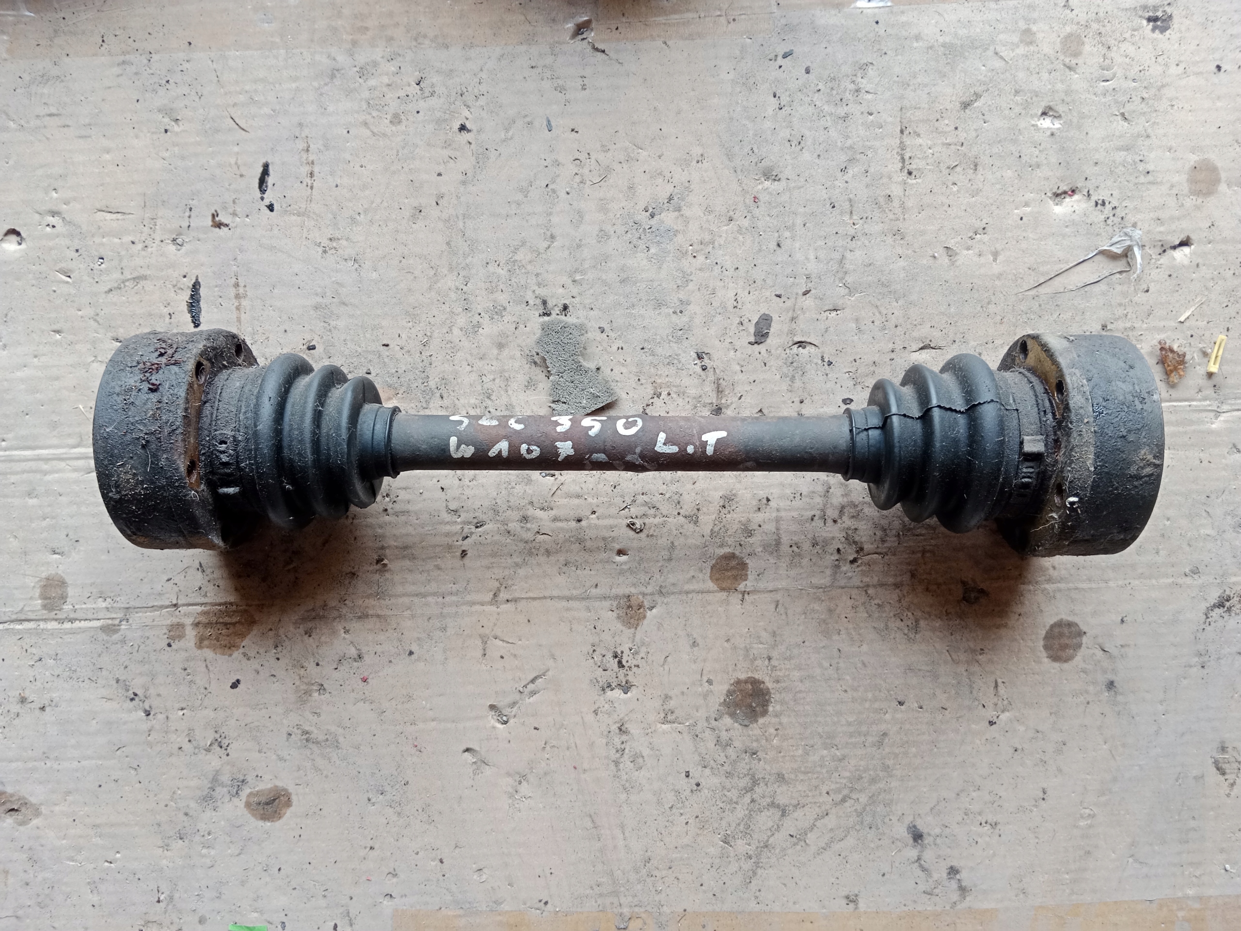 semi-axis left rear part MERCEDES SLC 350 w107