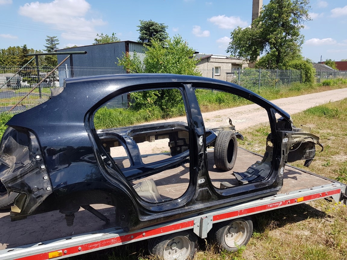 KIA RIO III LONGHERONE parafango Destra posteriore 2011