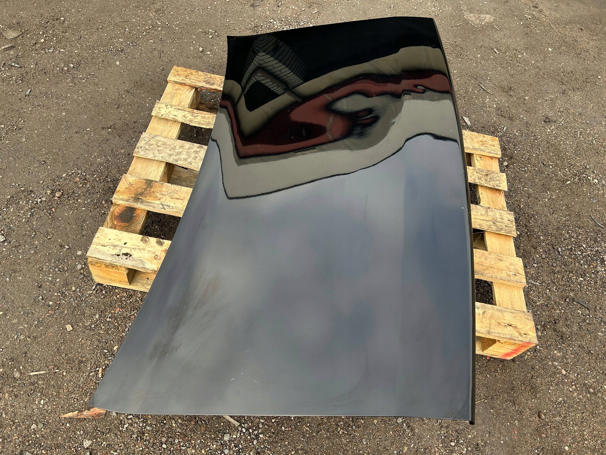 trunk door boot Dodge Challenger 2015r