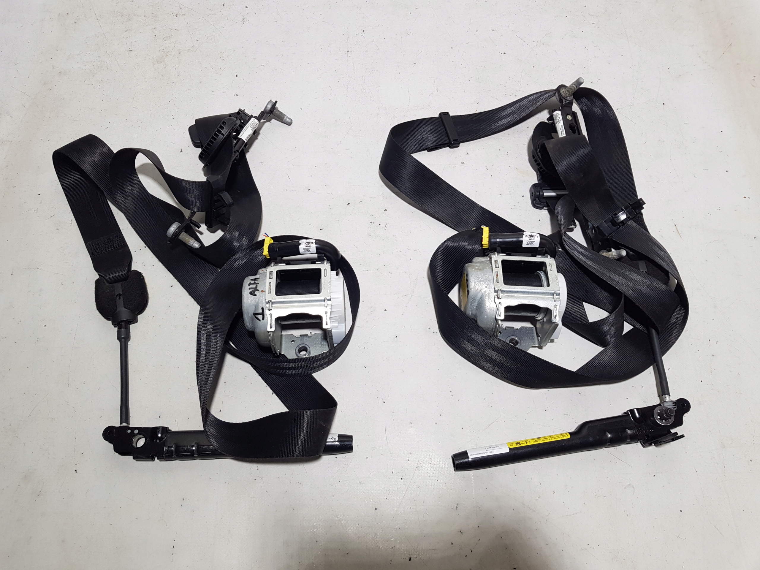 ALFA ROMEO STELVIO tension belts left right front rear part KOMPLET PASOW