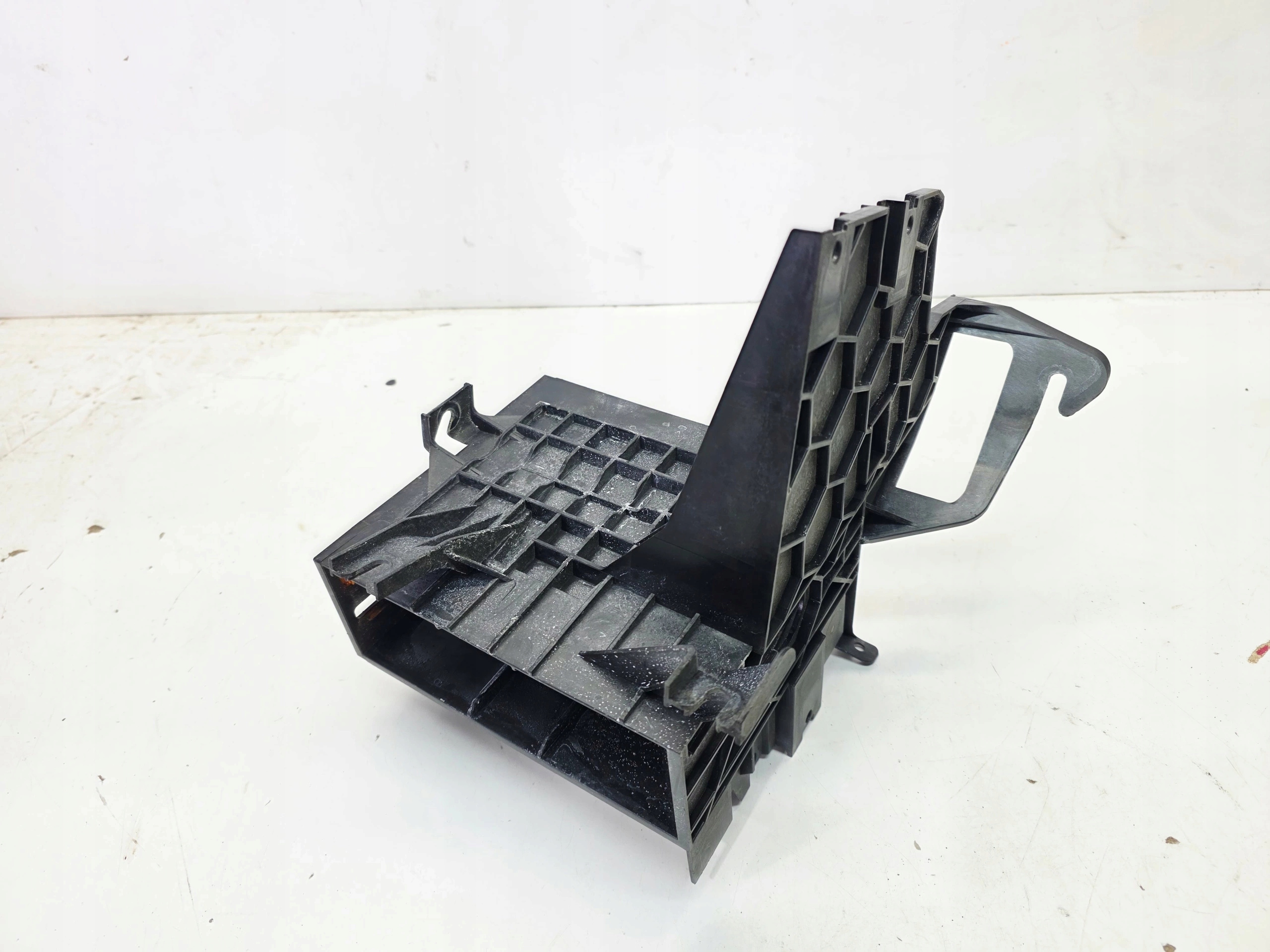 bracket holder STEROWNIKA AUDI A5 8F CABRIO 8F0035313A
