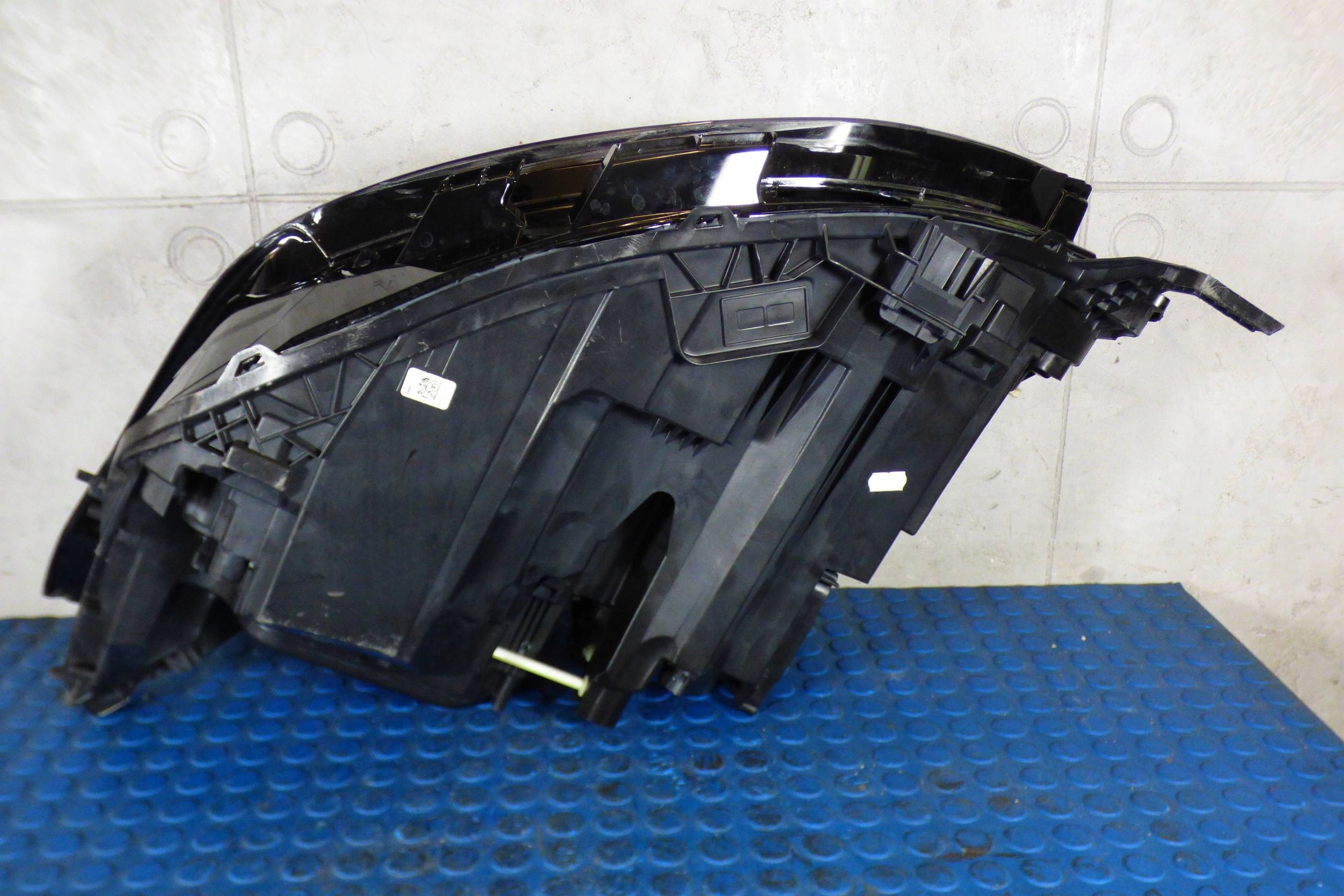Volkswagen ID.7 reflektor Licht rechts vorne 14B941036B