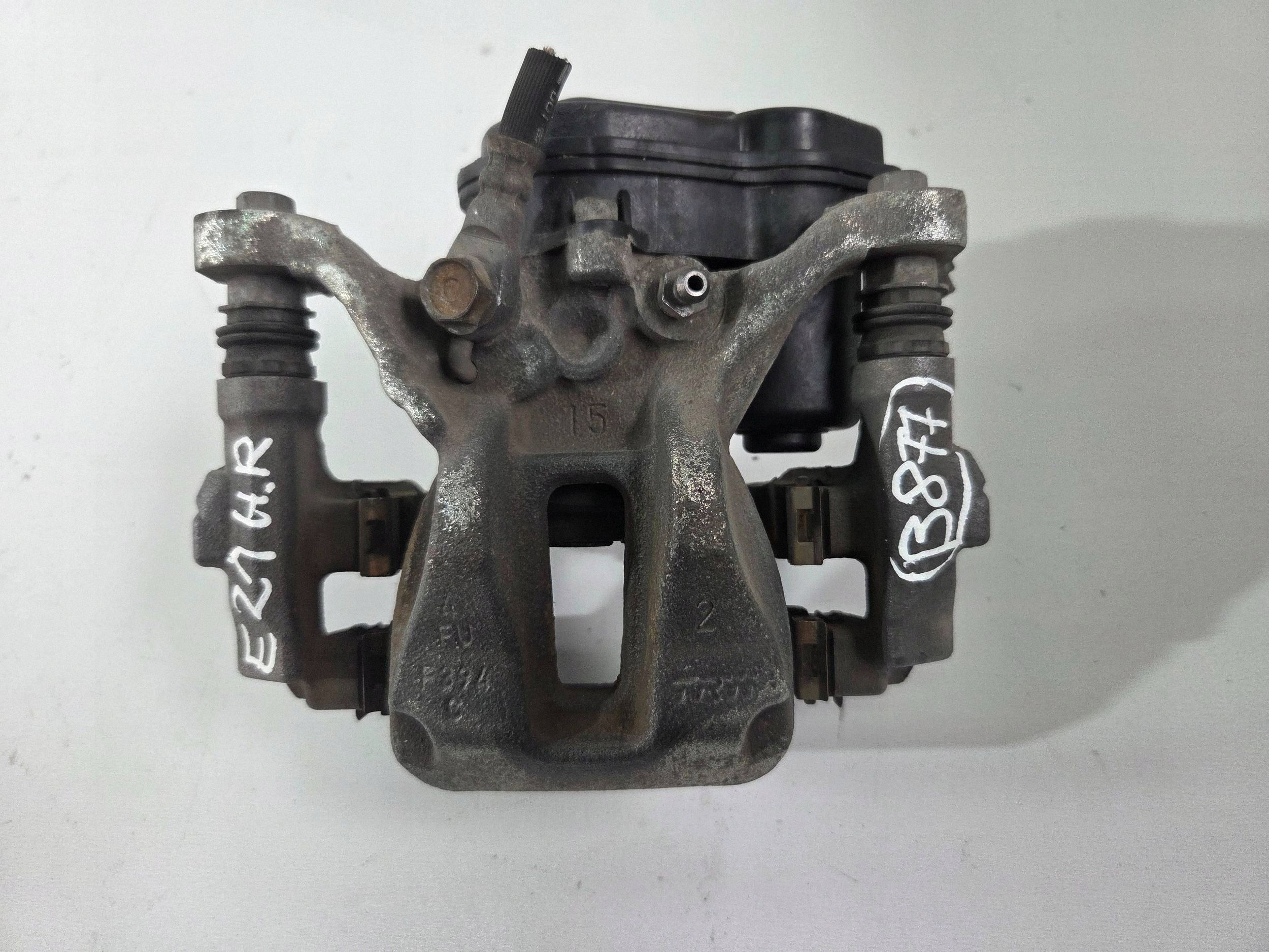 Toyota Corolla E21 caliper brake rear right (B877)