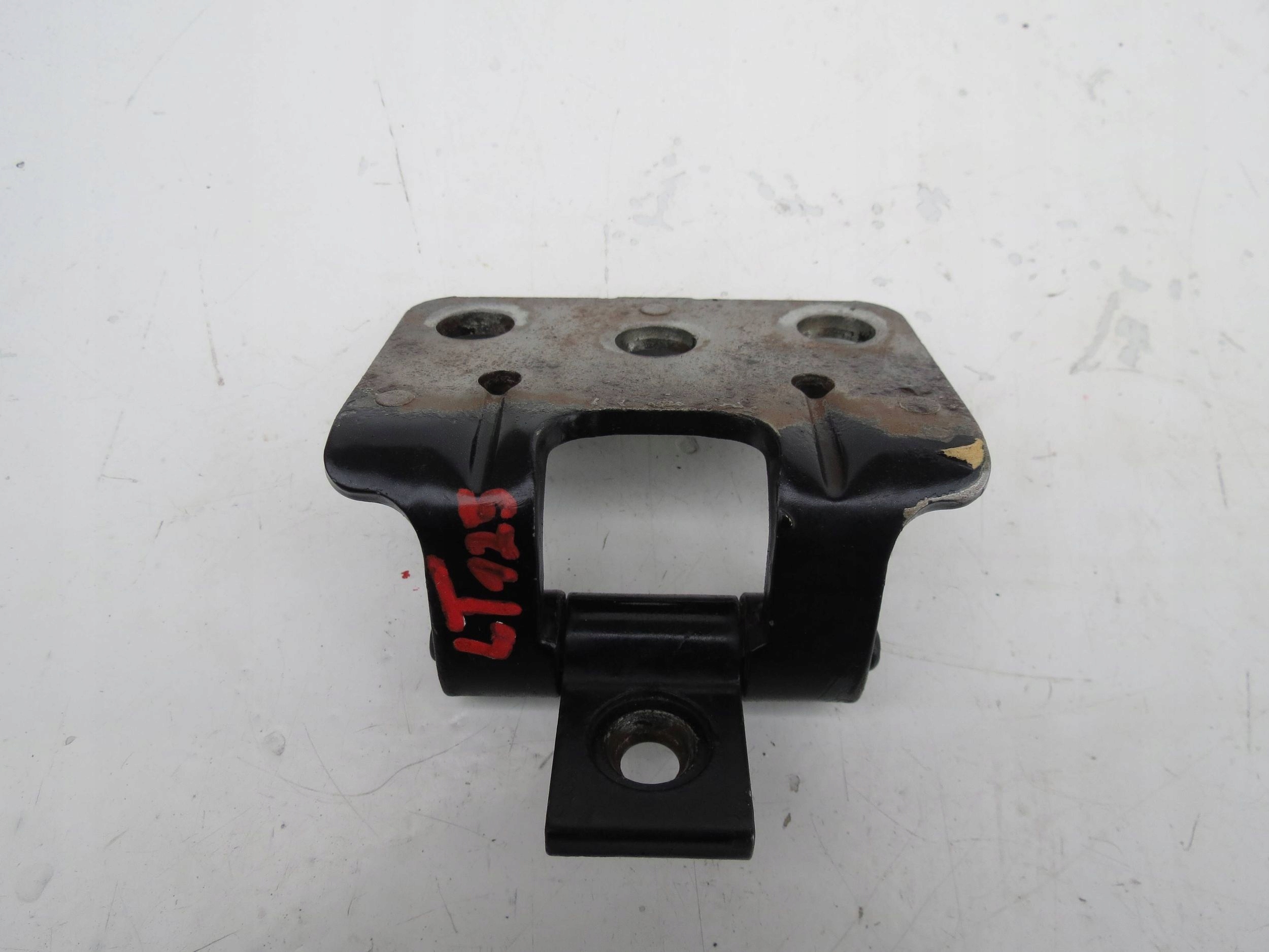 hinges bonnet boot VOLVO XC90 4.4 V8 30674732