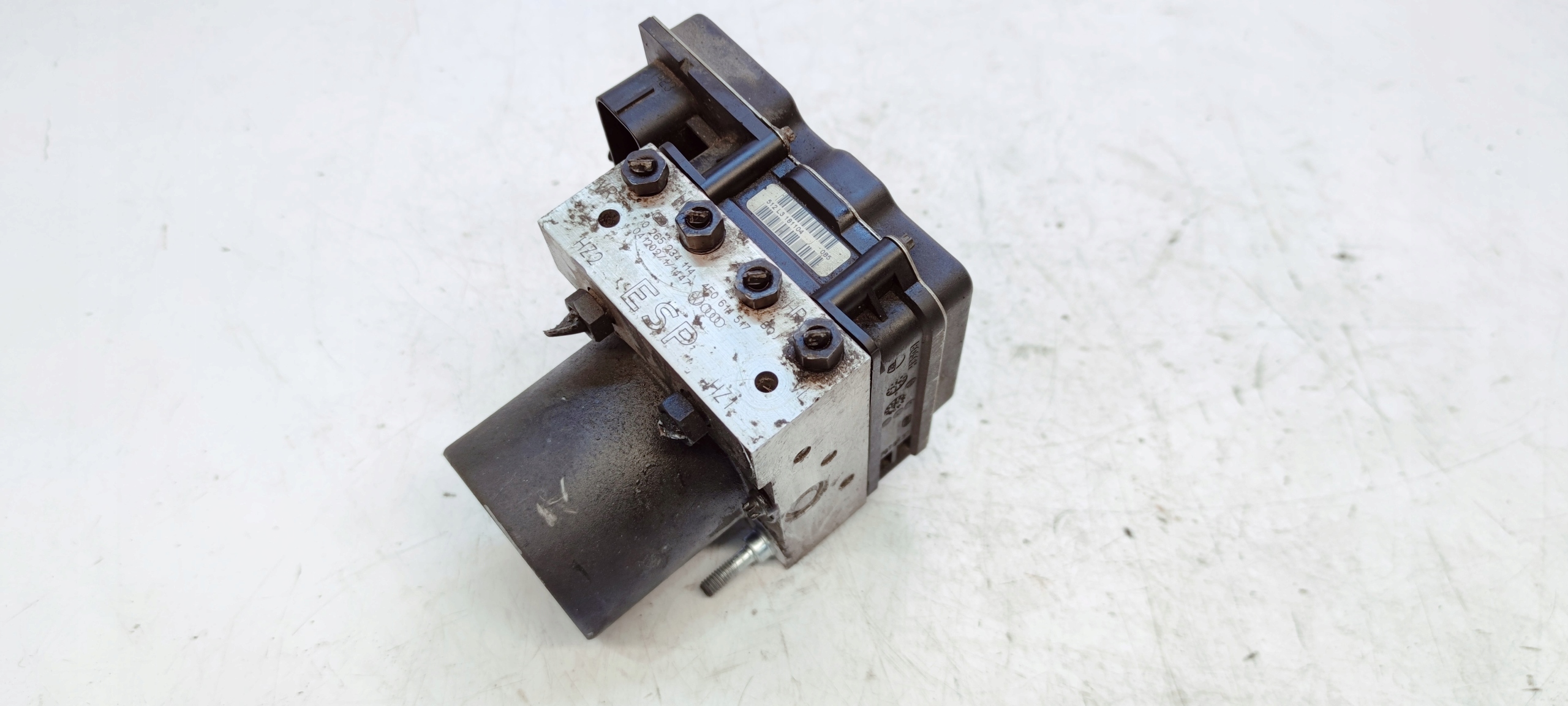 pump + control unit ABS ESP AUDI A6 C6 4F0910517D 4F0614517