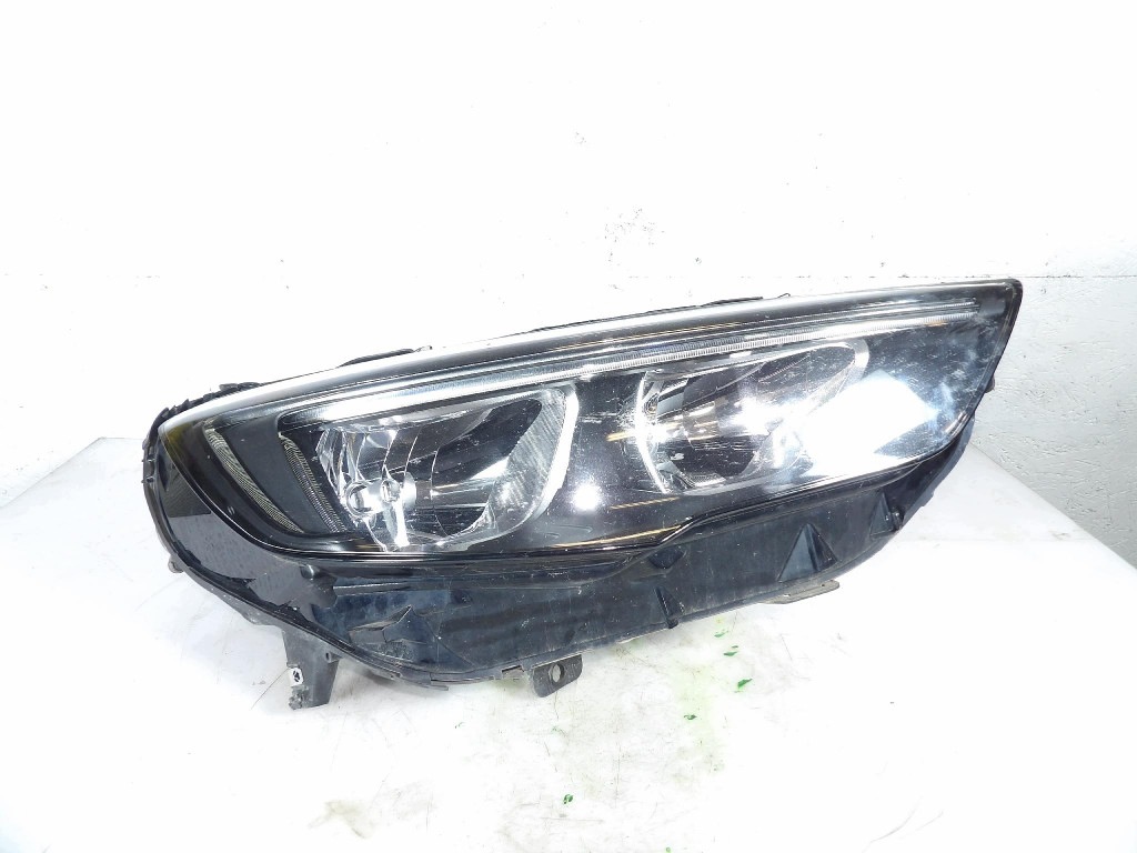 OPEL INSIGNIA B II REFLEKTOR right FULL LED 39210098
