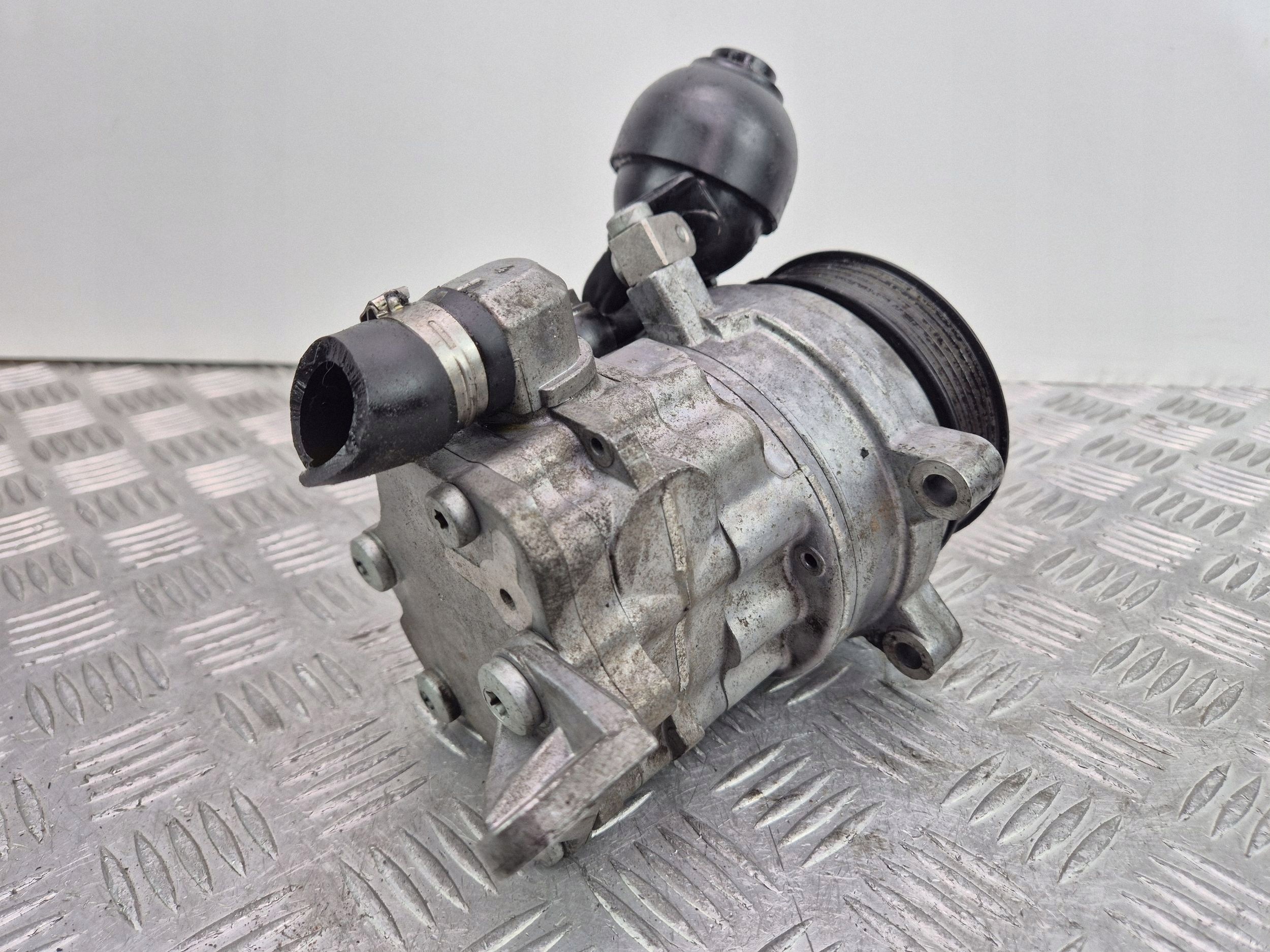 BMW 7 E65 E66 750i servo pump N62B48B LH2112478
