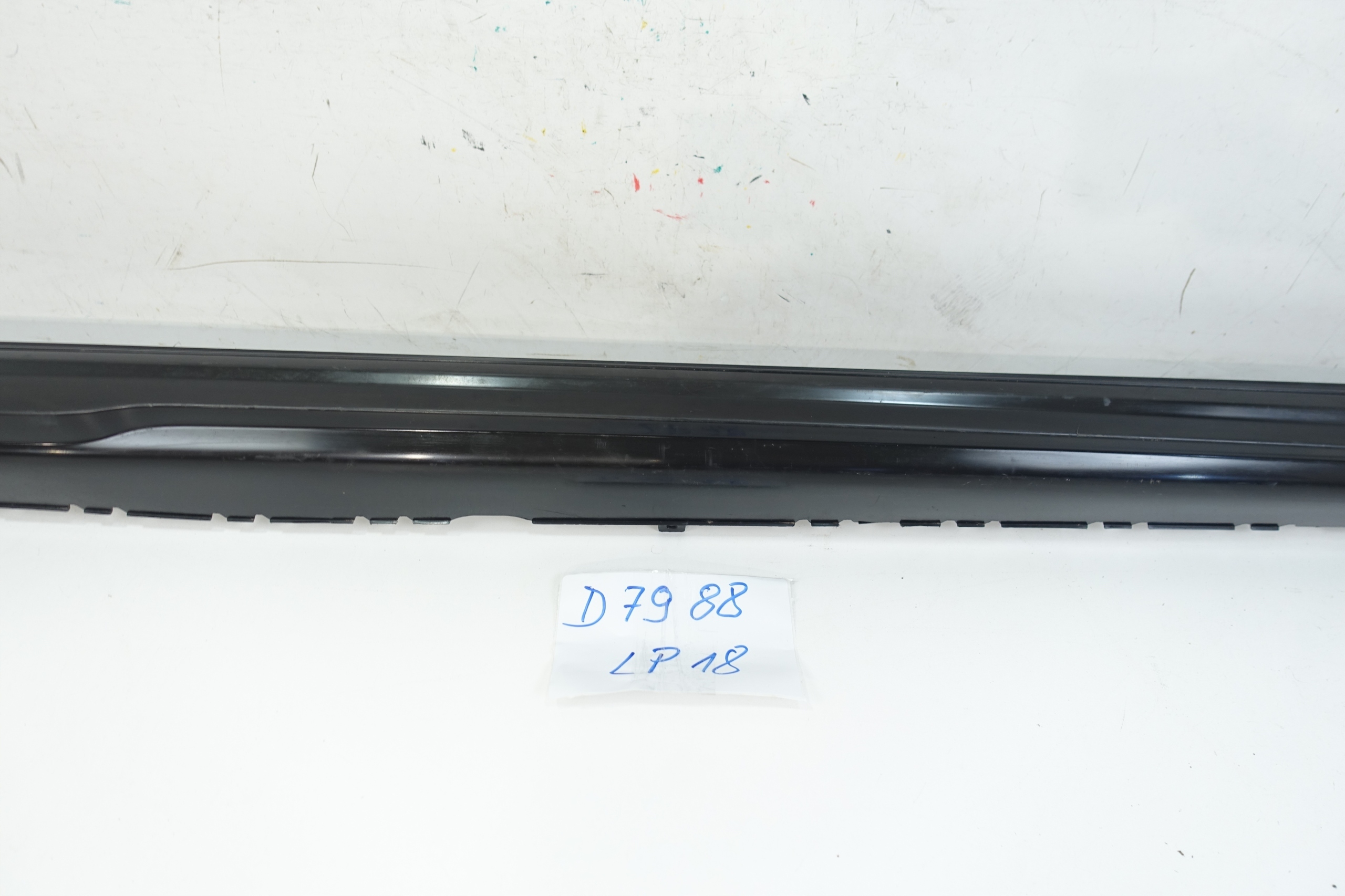moulding threshold right AUDI A4 B9 LIFT KOMBI ALLROAD