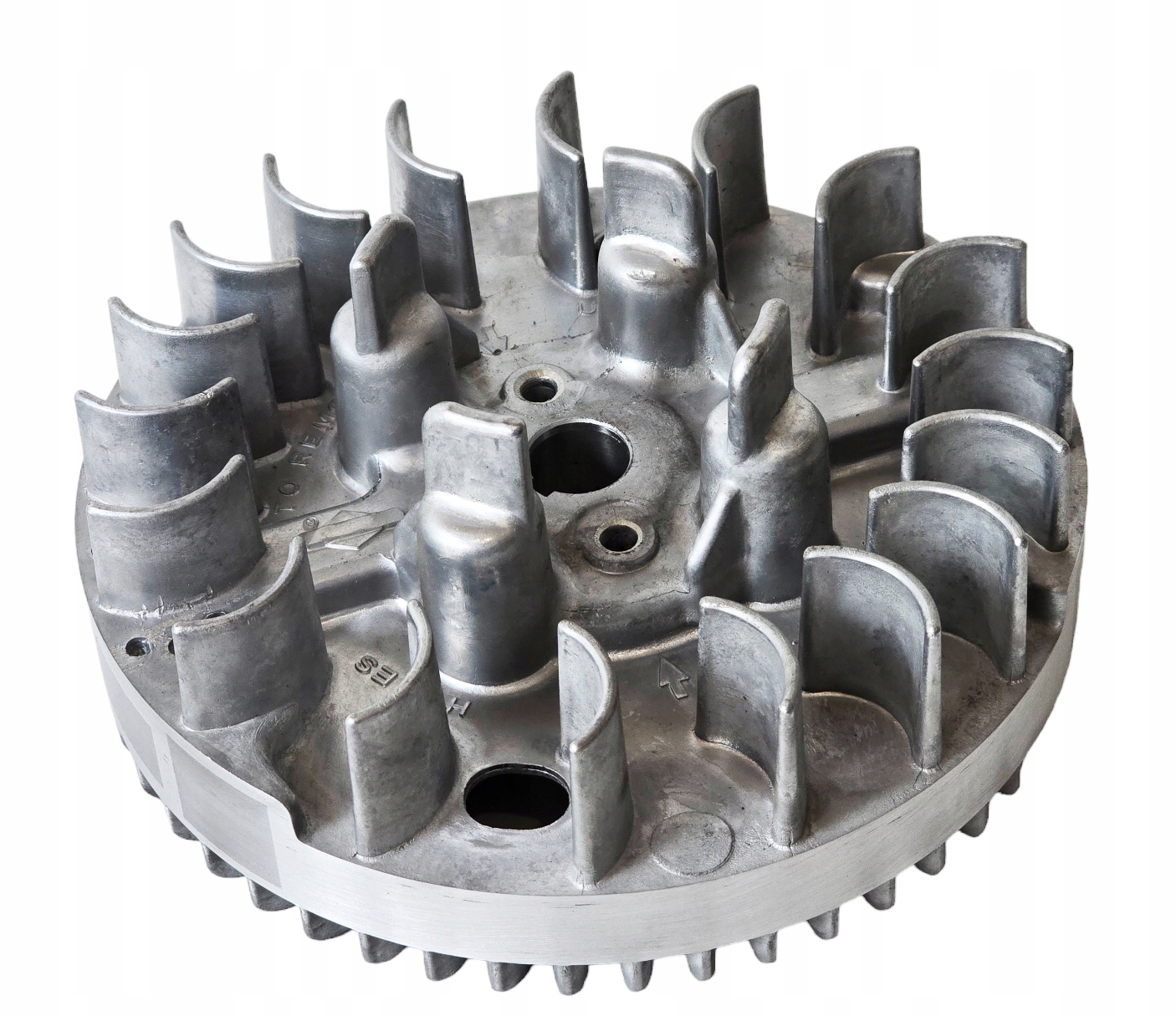 Koło magnesowe z zębatką Briggs 590420 775 IS DOV oryginał