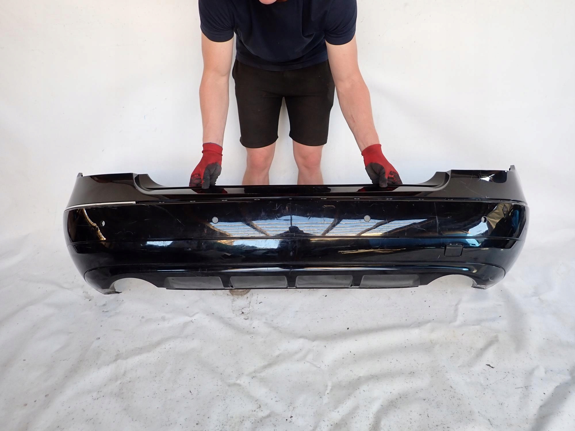 MERCEDES E-KLASA C207 A207 COUPE 09-13 bumper rear part rear PDC