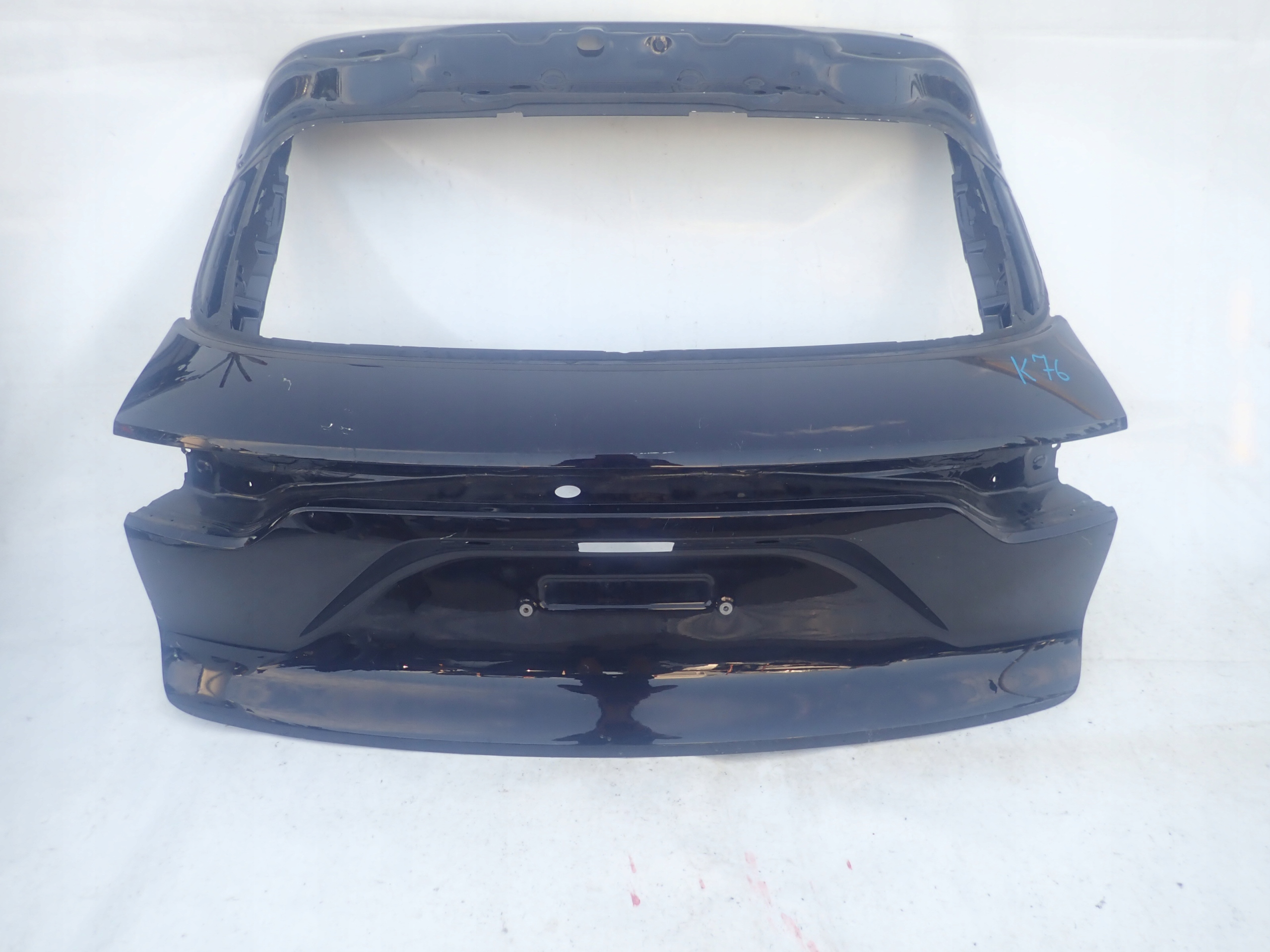 PORSCHE CAYENNE III 3 17- KLAPA BAGAŻNIKA TYŁ