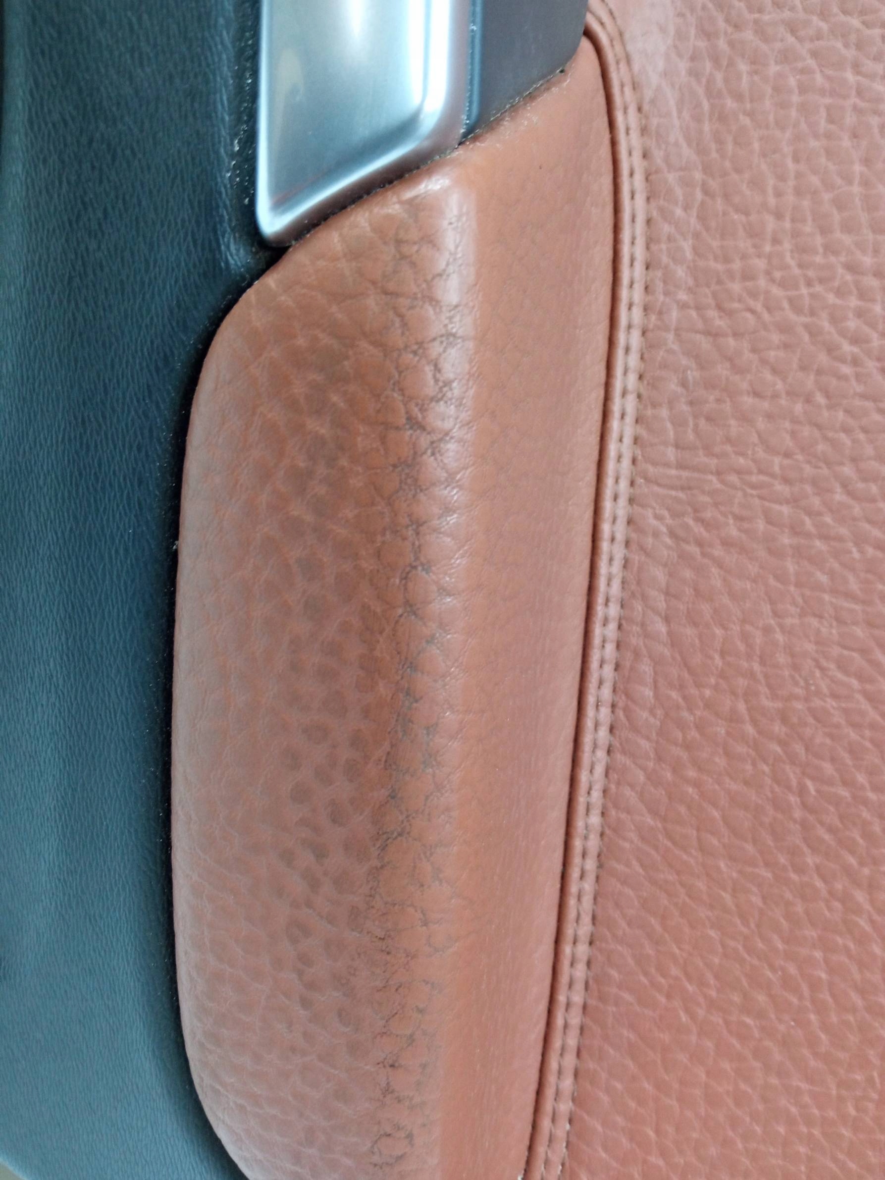 upholstery side right rear part BRAZ leather Volvo V60 and (2010- )