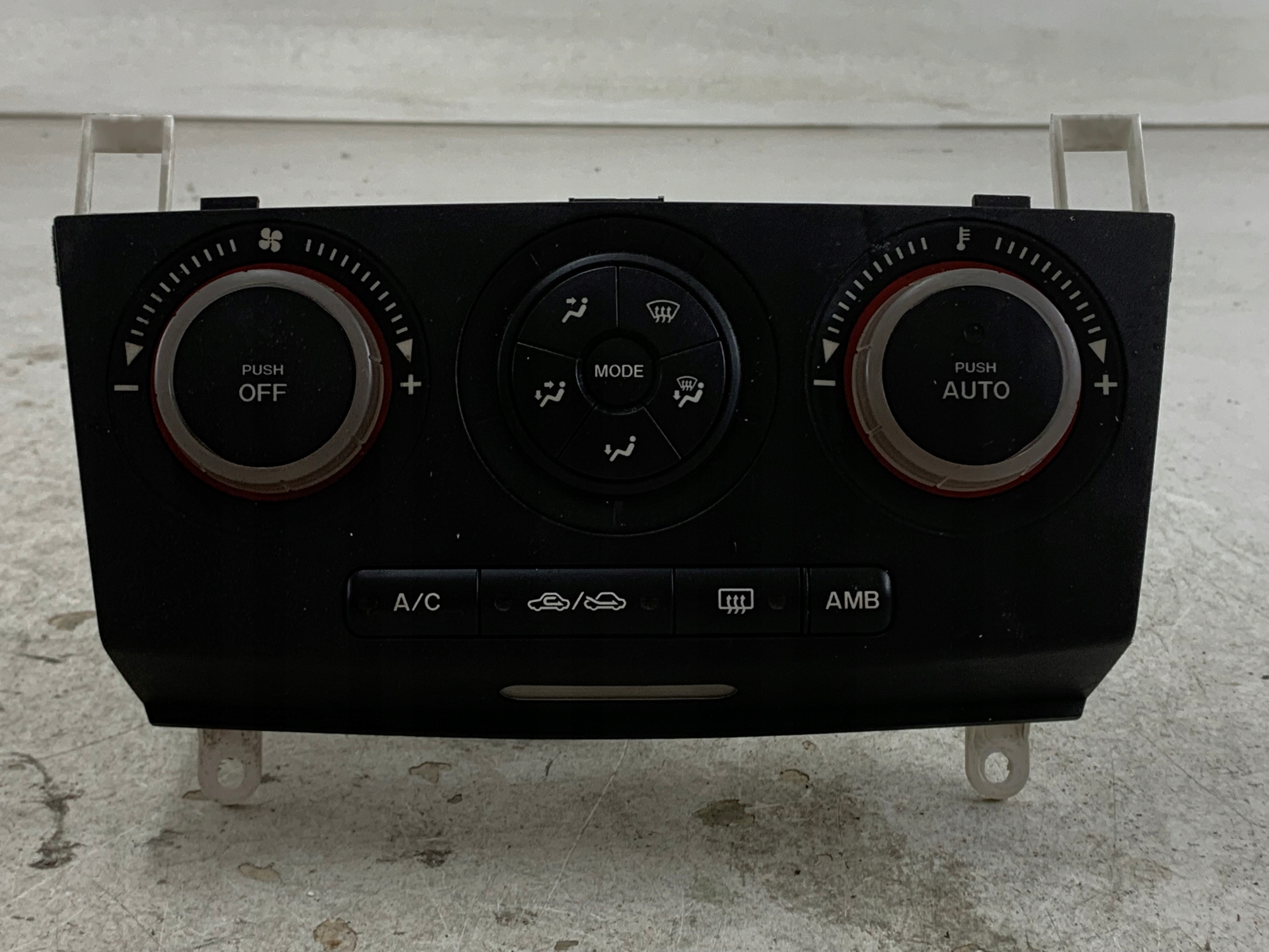 PANEL KLIMATRONIK MAZDA 3 K1900BP4N