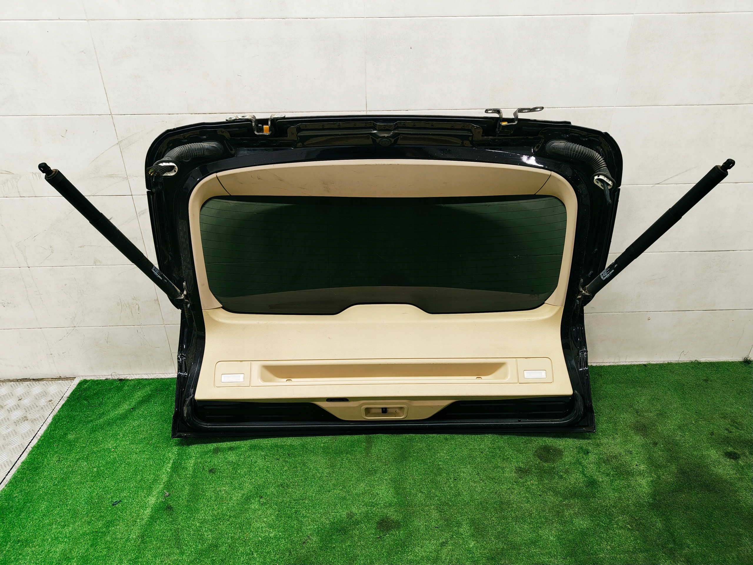 BMW X5 F15 trunk door boot colour 475