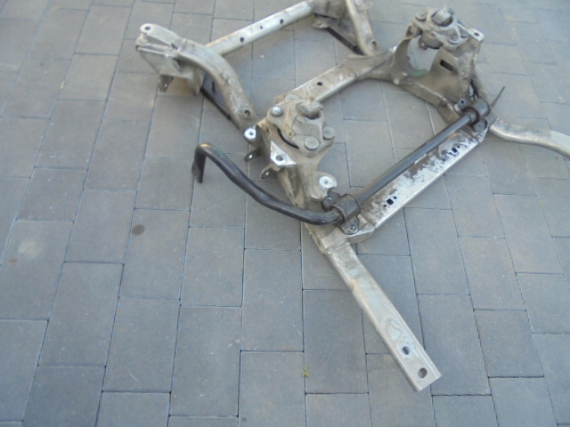 WÓZEK SANKI RANGE ROVER SPORT L494 3.0D 14 R Numer katalogowy części CPLA-5C145-AM