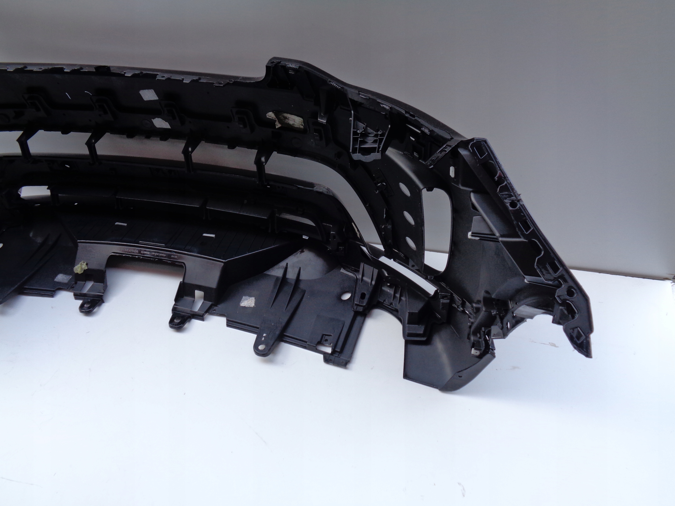 front bumper LAND ROVER DISCOVERY V 21- LIFT NR 41551