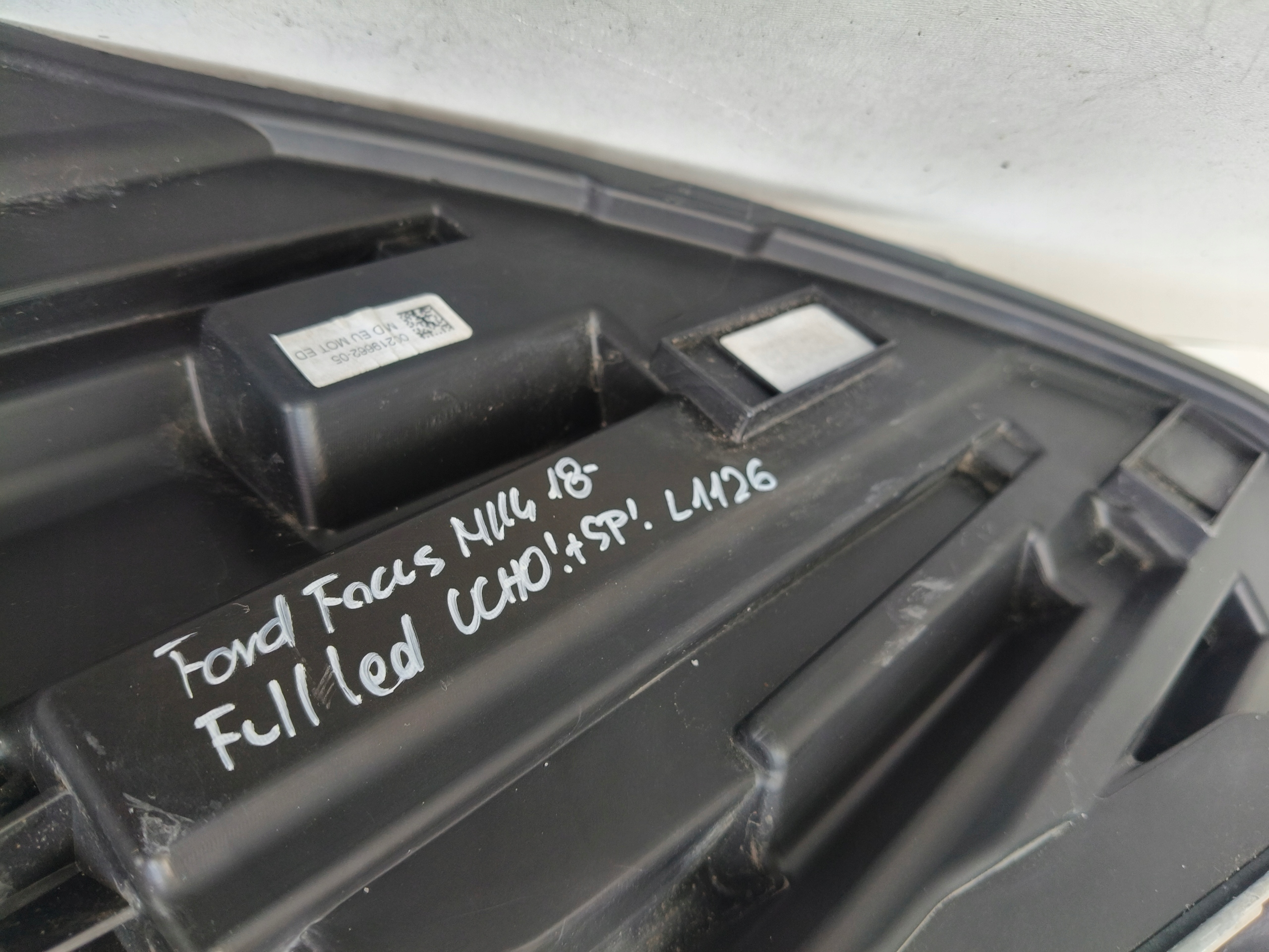 light right REFLEKTOR FORD FOCUS MK4 18- FULL LED
