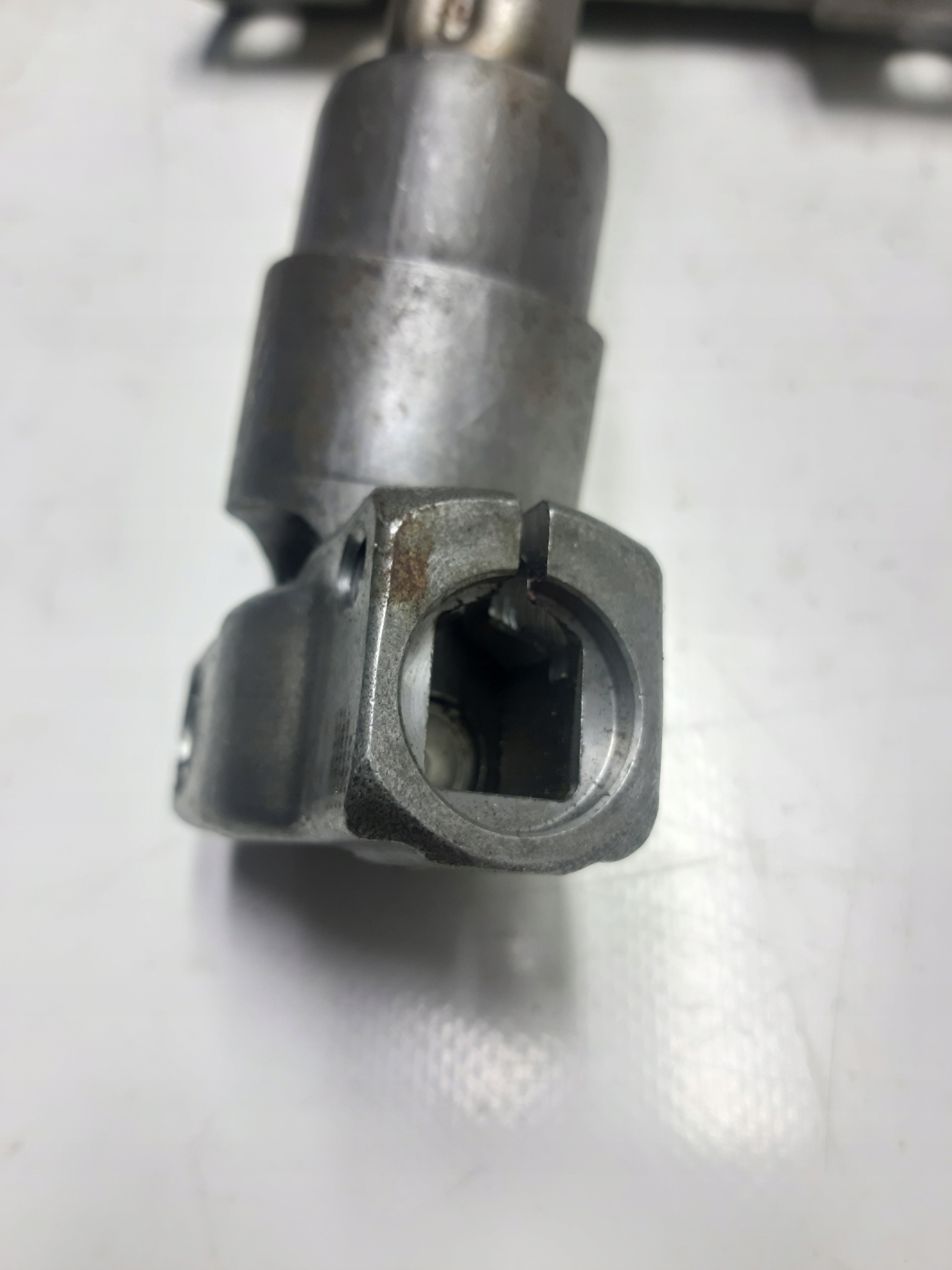 Piantone sterzo usato FORD GRAND C-MAX