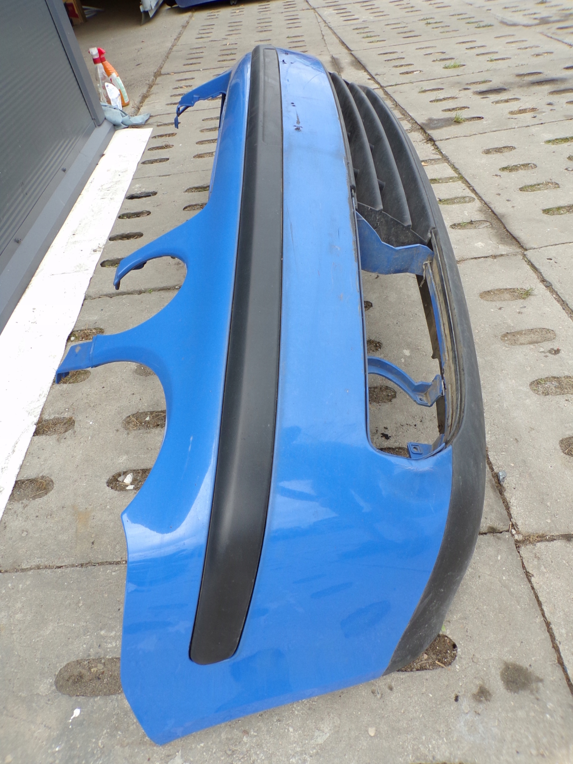 front bumper front VW POLO 9N colour LA5F