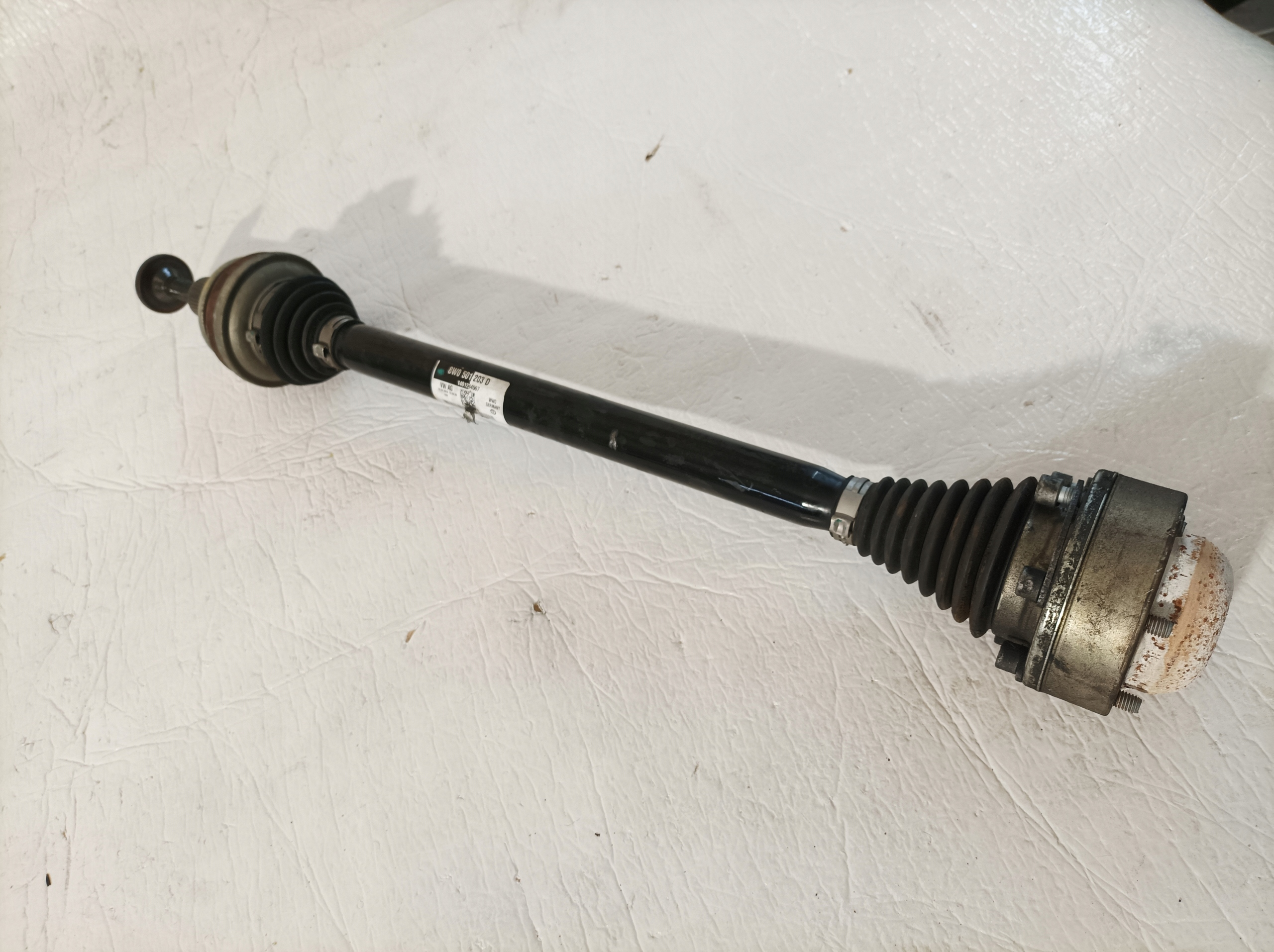 AUDI A4 B9 semi-axis rear part left right 8W0501203D