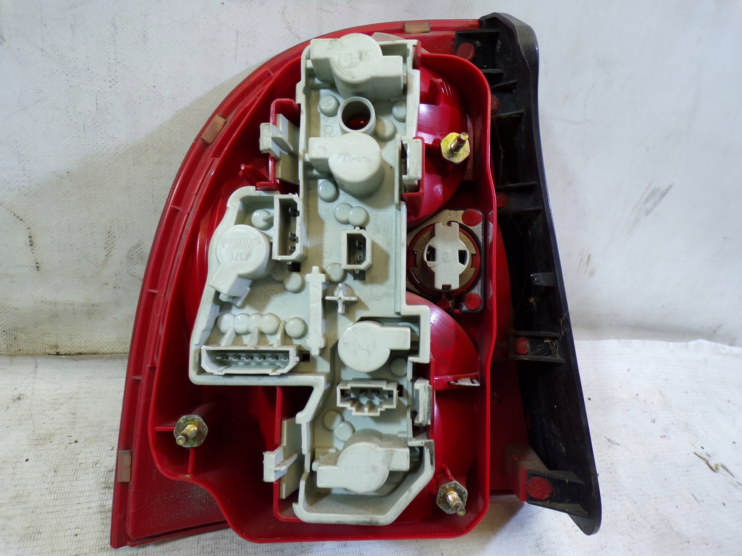 light rear rear part right VOLKSWAGEN PASSAT B5 LIFT sedan (2)