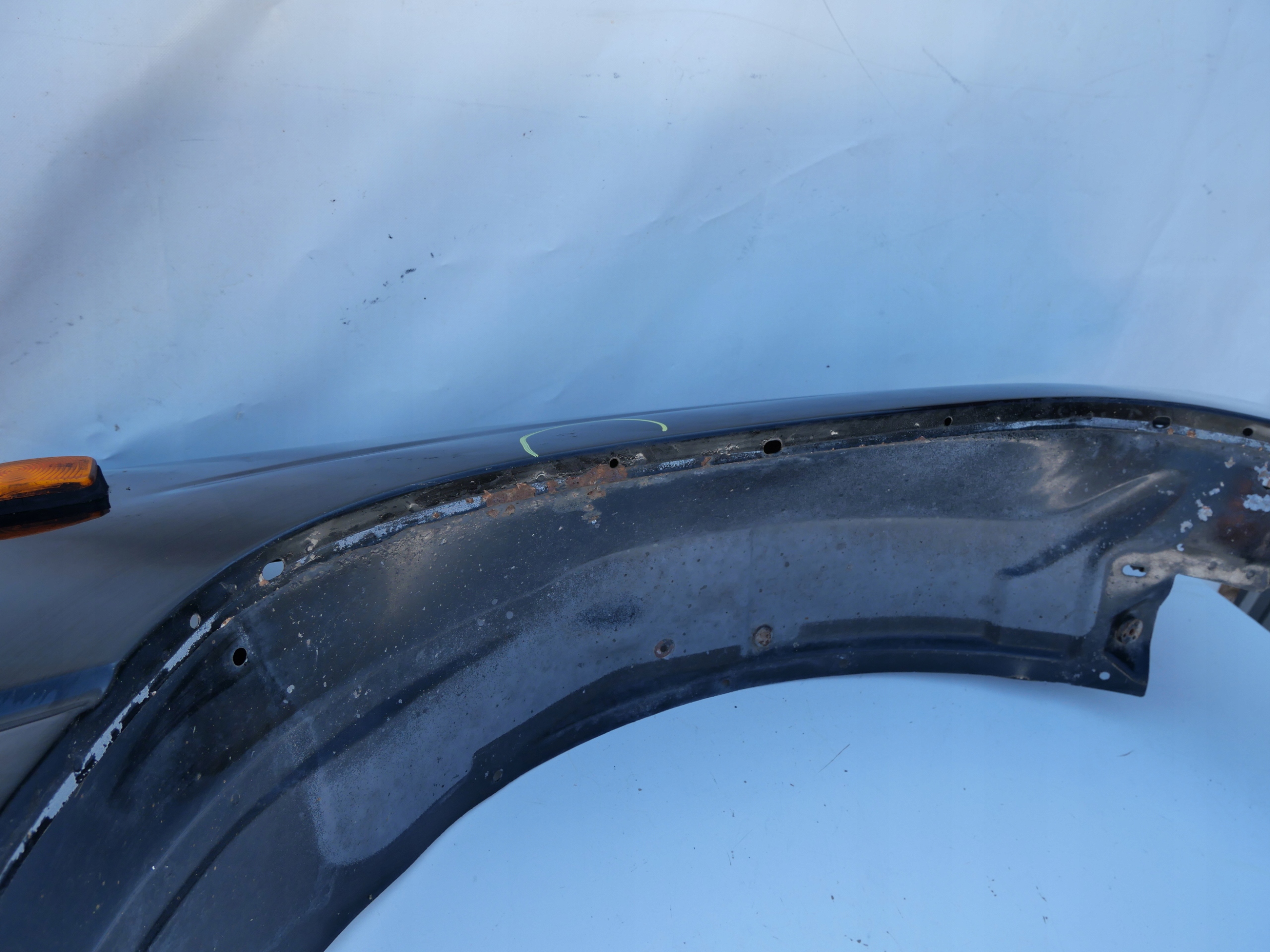 CHEVROLET TAHOE fender right front front