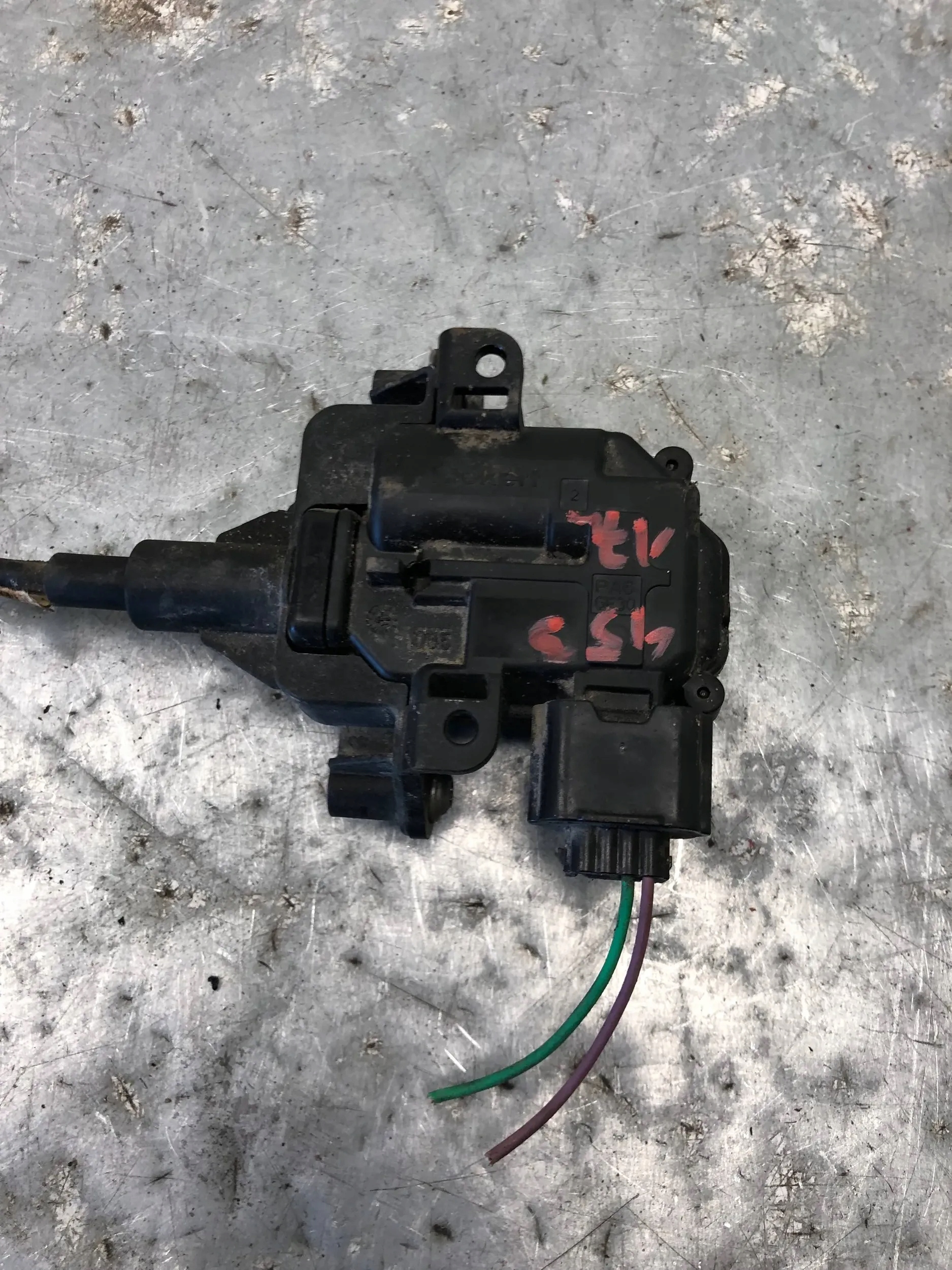 amortizer vratašca rezervoara SMART 453 A4537500400
