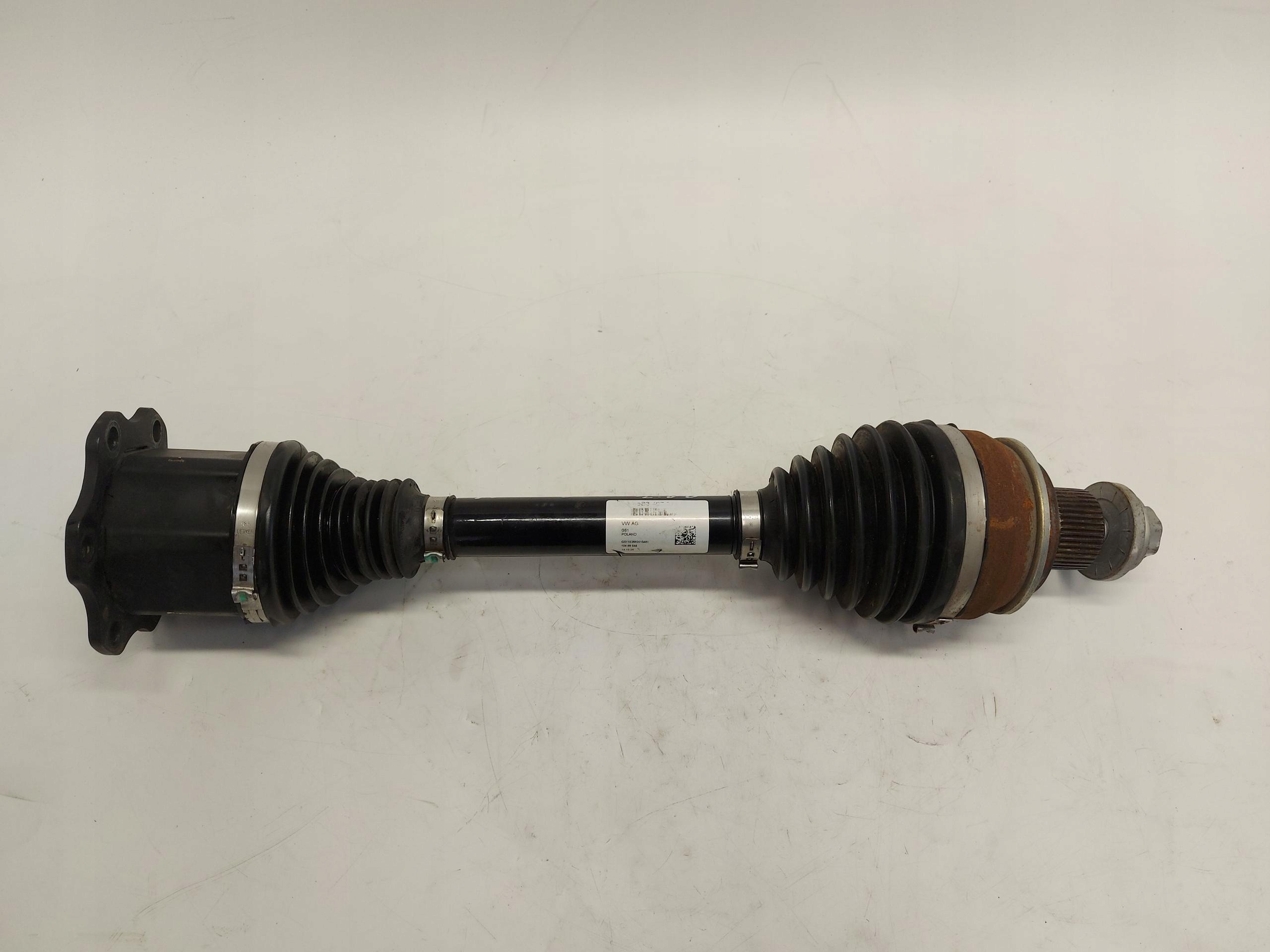 AUDI A5 8B3 B10 AVANT 2.0 TDI semi-axis front left 8B3407271B