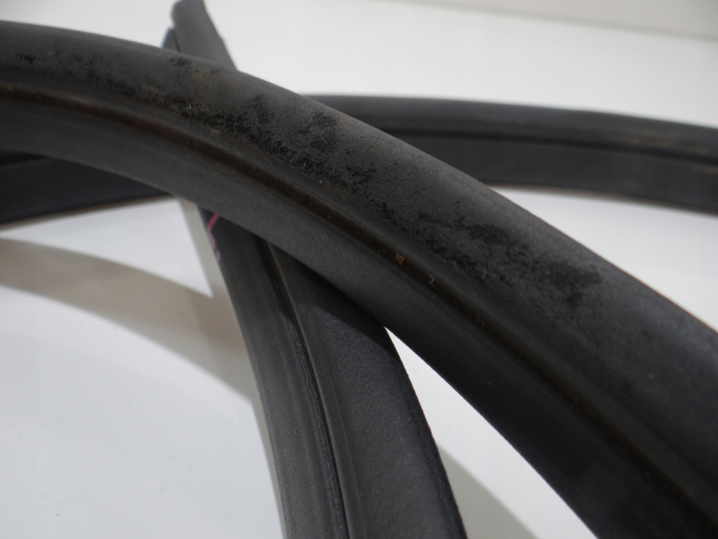 gasket door left BMW E88 7164993