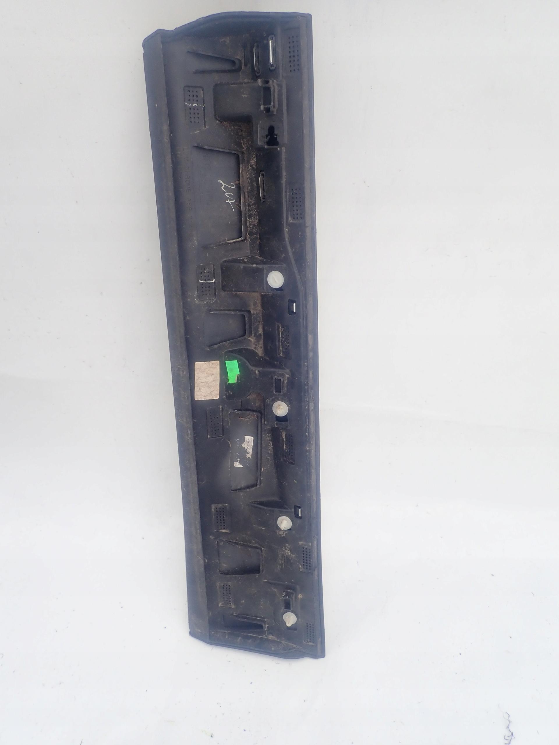VOLVO XC60 II 17- moulding cap door right rear part