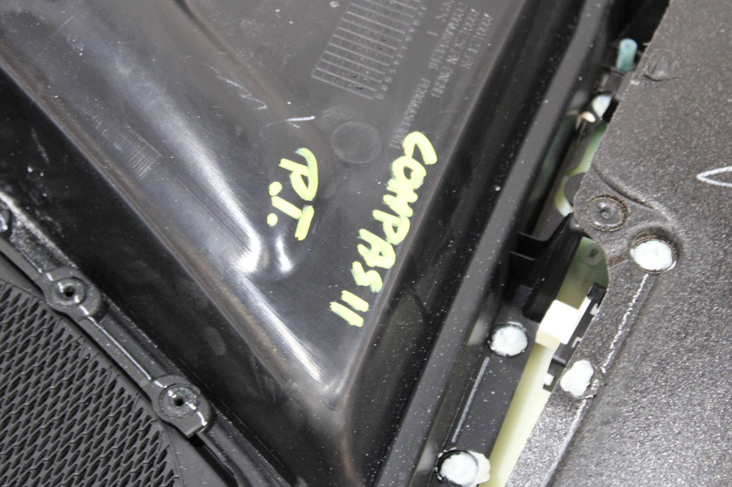 upholstery side door right rear part JEEP COMPASS II 2 1.4T