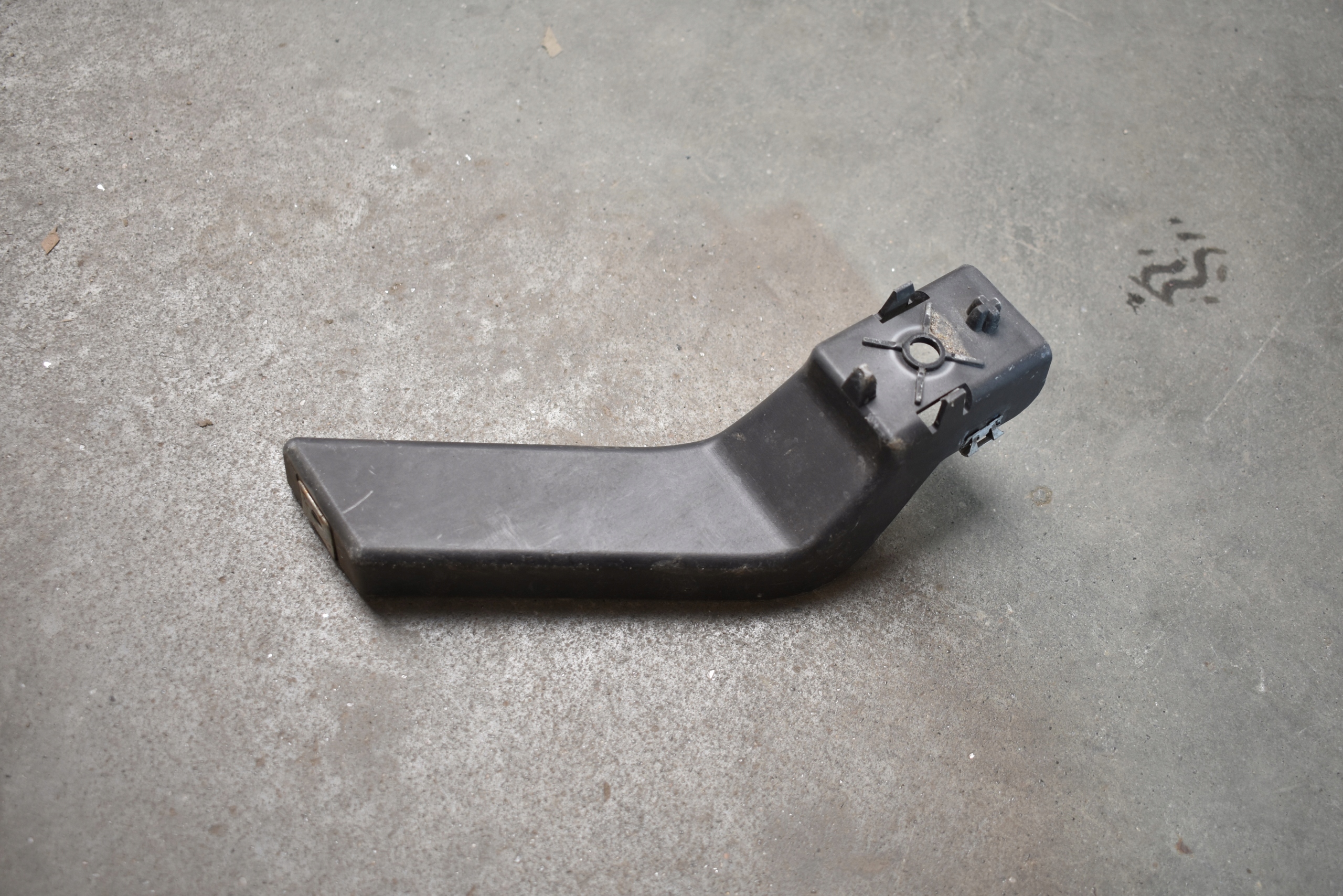 IDEALNY support WSPORNIKA chassis left PORSCHE PANAMERA 971 1