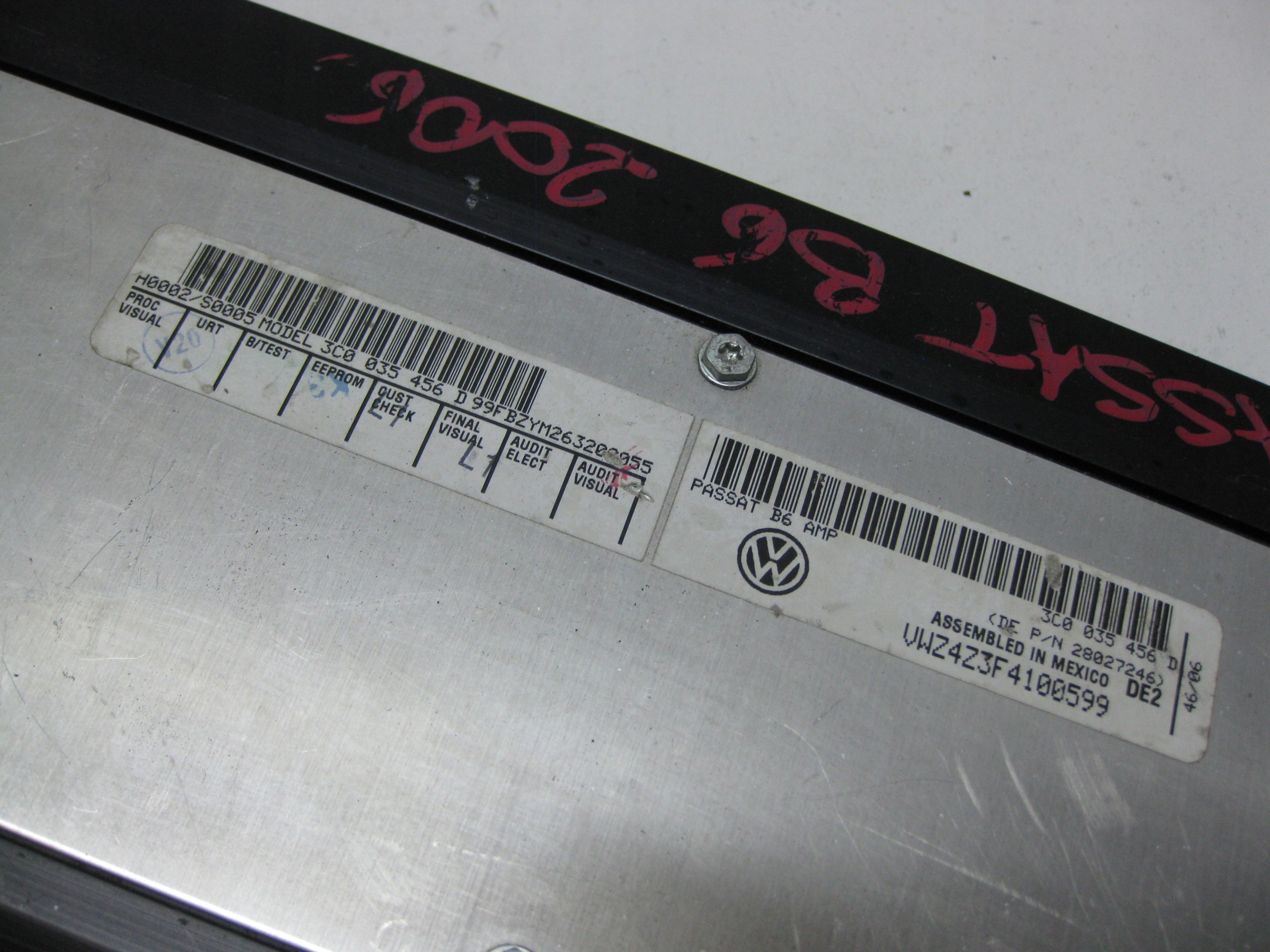 VW PASSAT B6 amplifier RADIA AUDIO 3C0035456D
