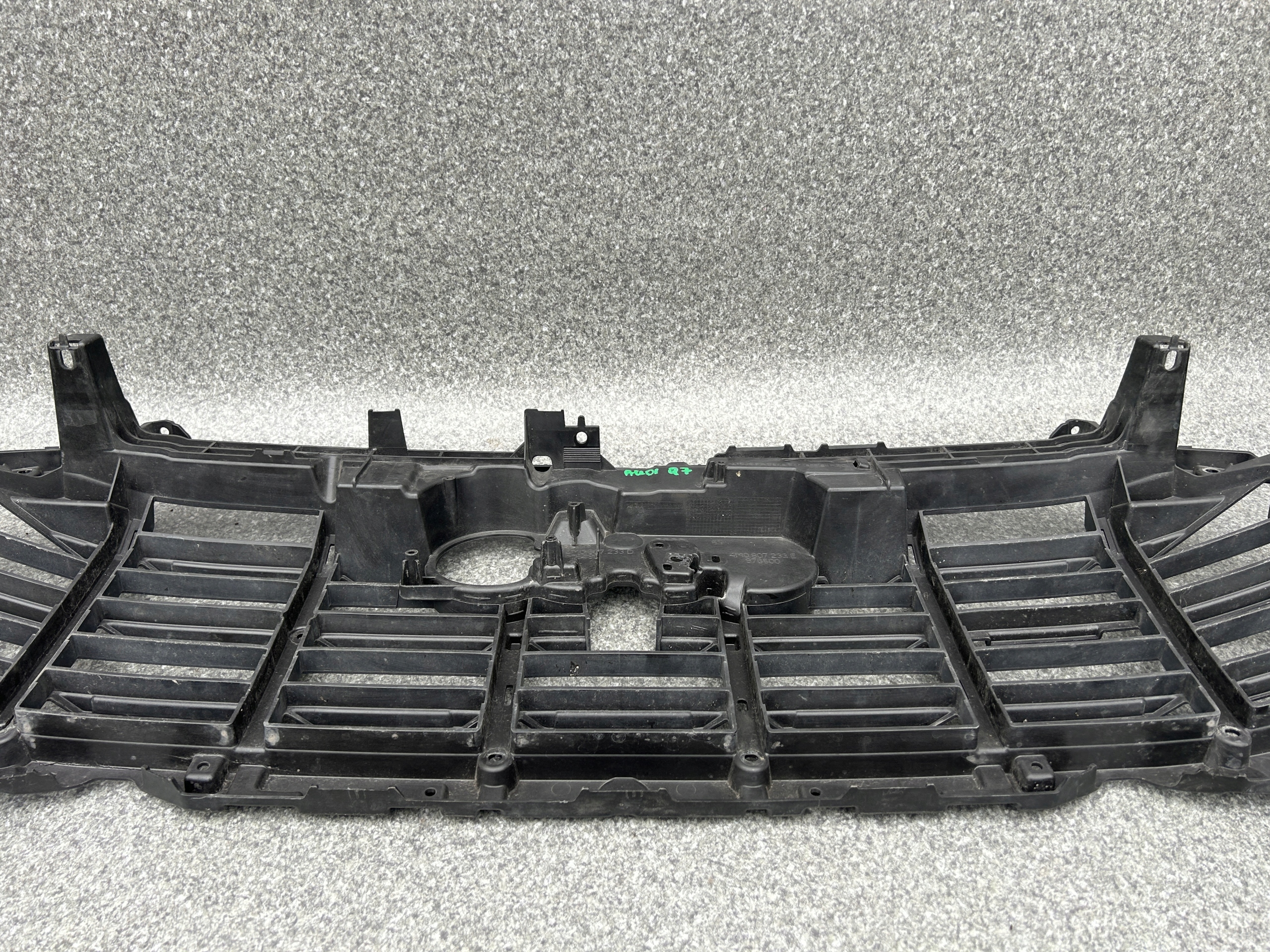 Audi Q7 Kühlergrill FRONTGRILL Kühlergitter 4M0807233D - Thumbnail 7