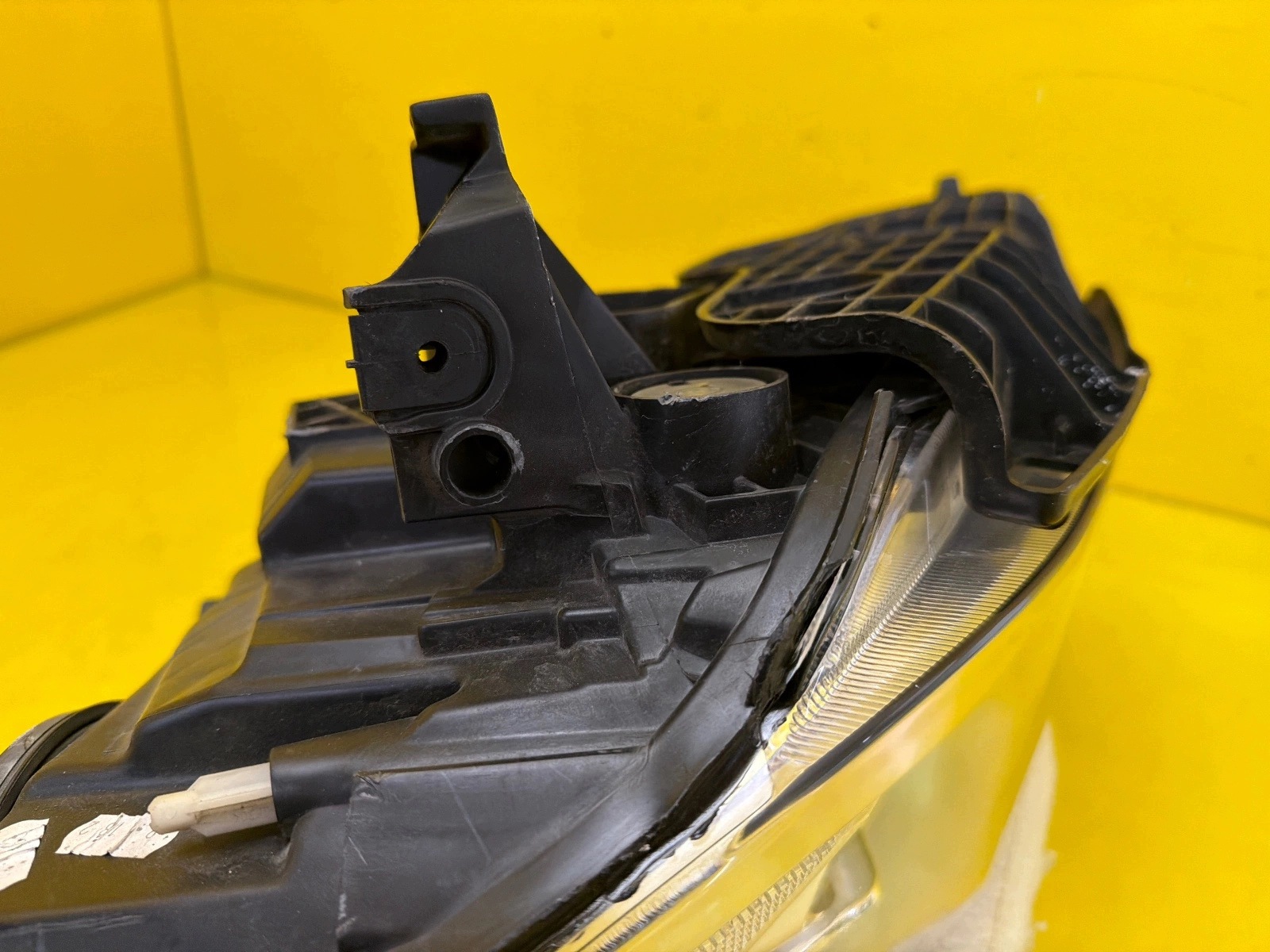 light left front Ford Kuga MK2 Lift 2016- GV41-13W030-CG