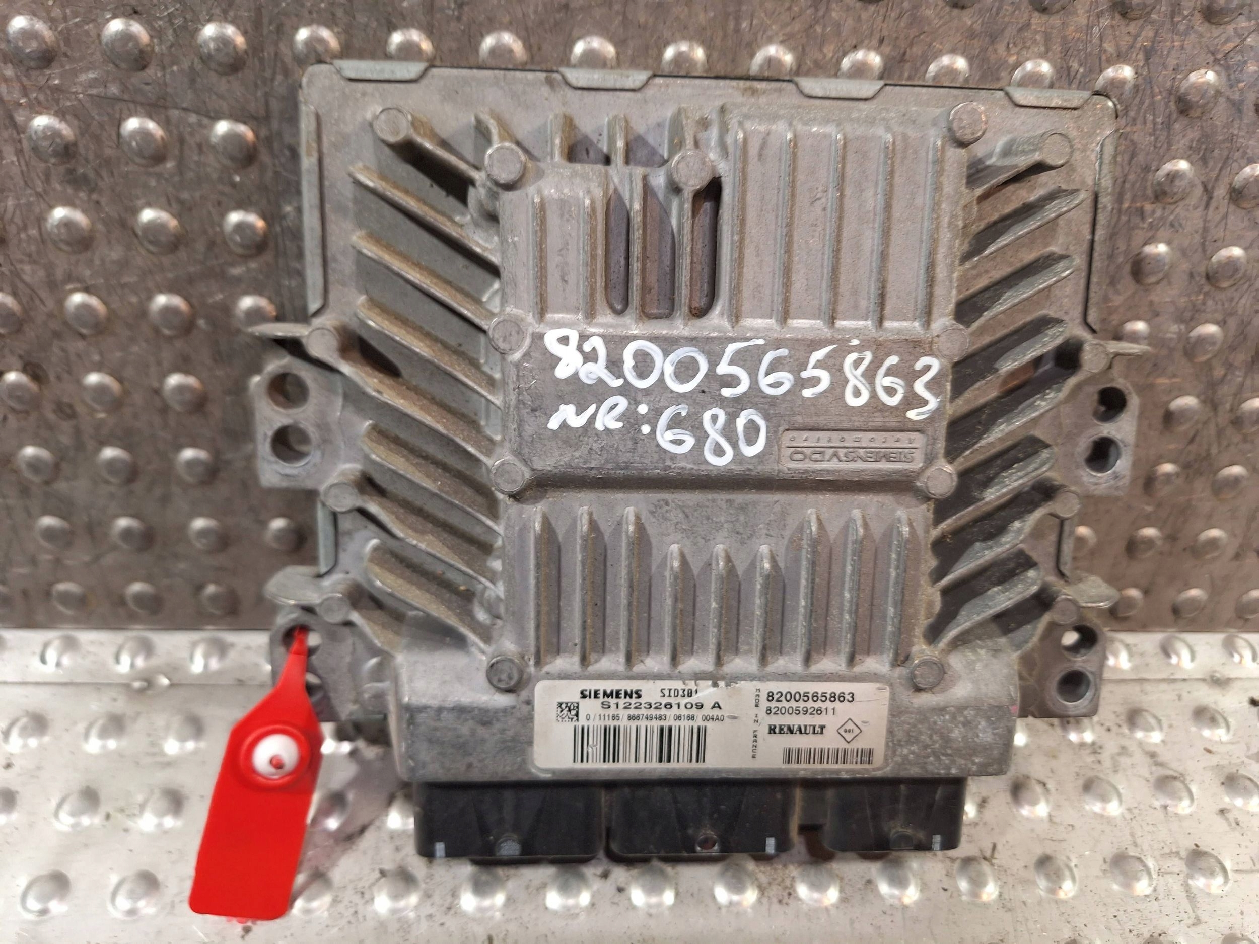 Computer S122326109A 8200592611 8200565863 RENAULT 1.5 DCI