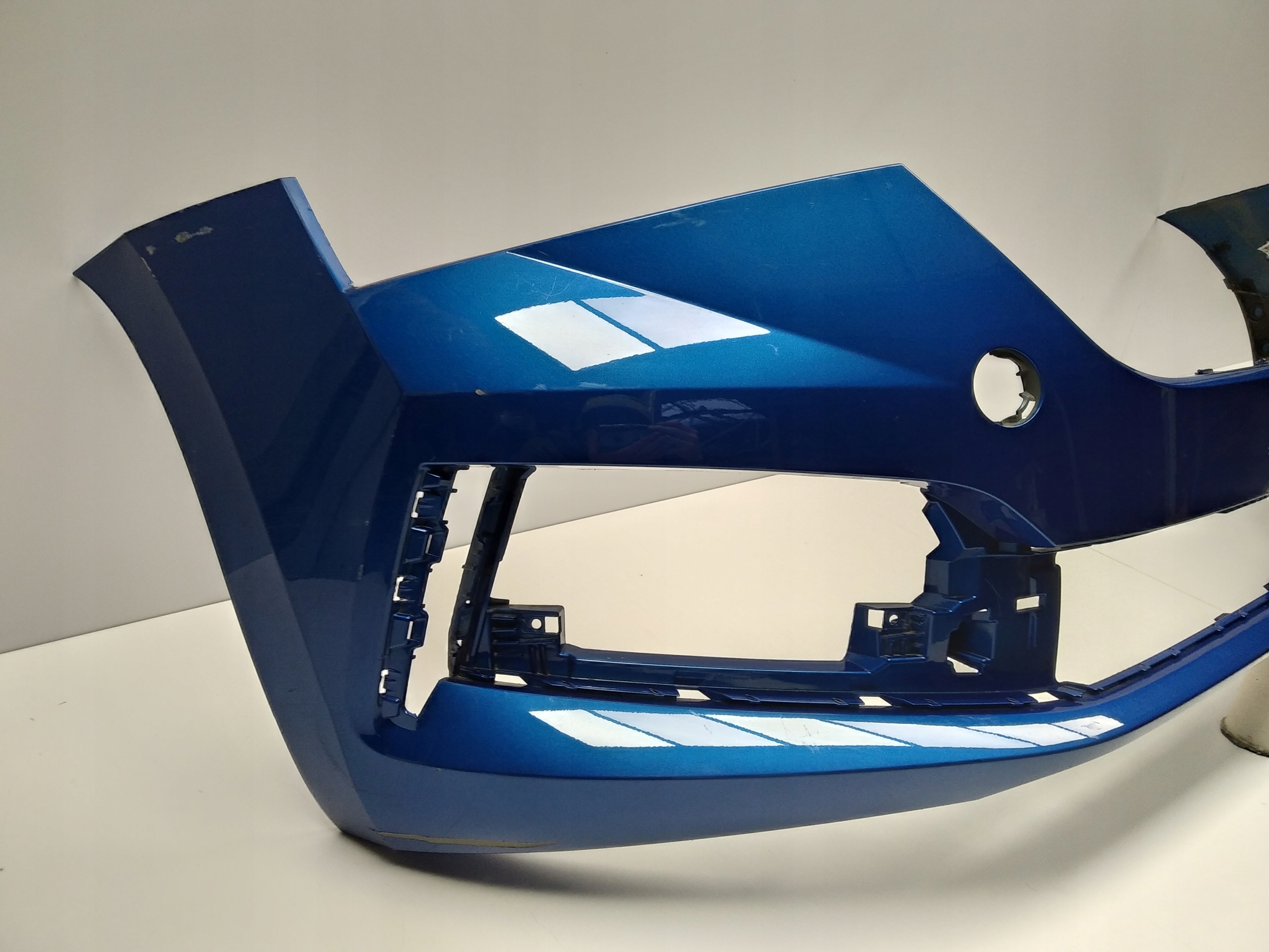 Skoda Scala bumper front without otworow blue