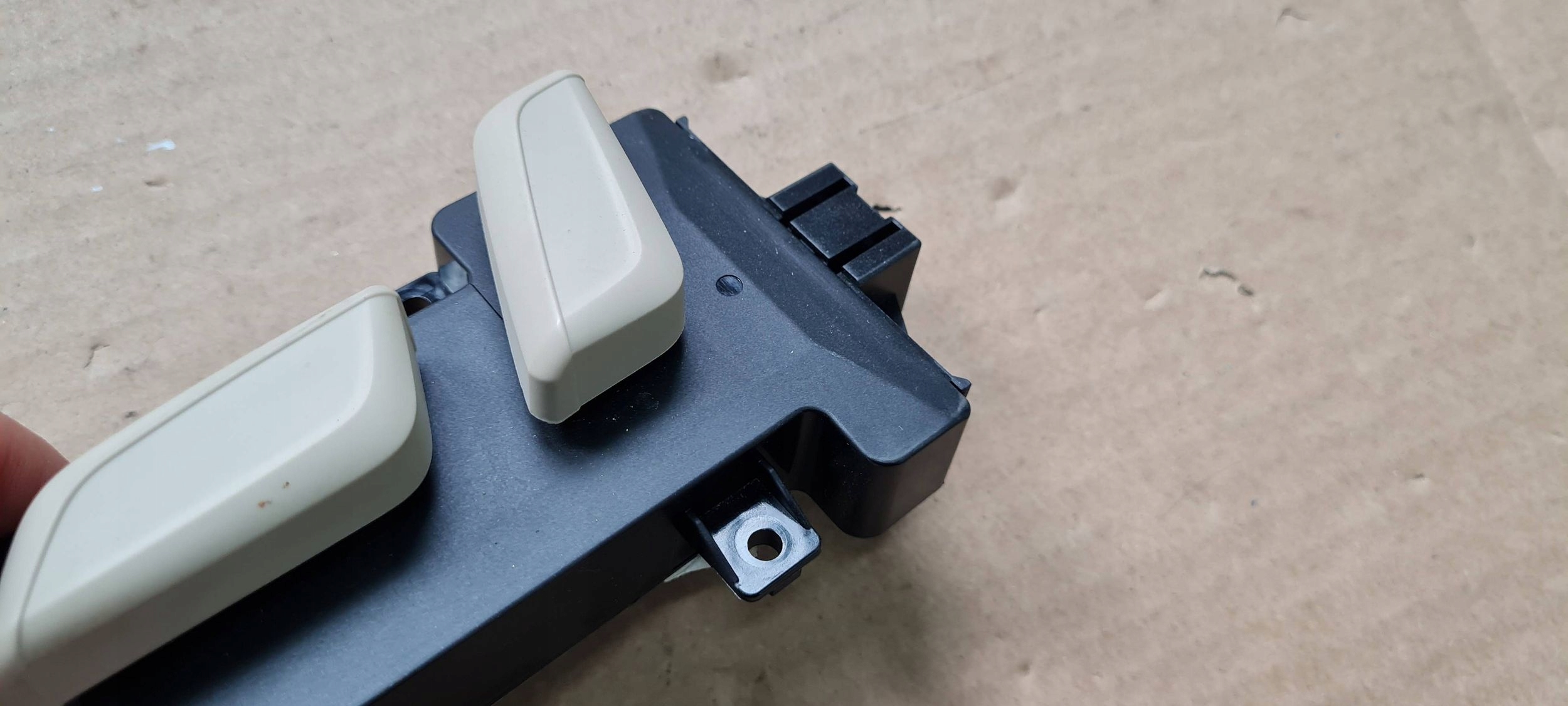 Q5 80A control panel seat PRZYCISKI left front 80A959747A