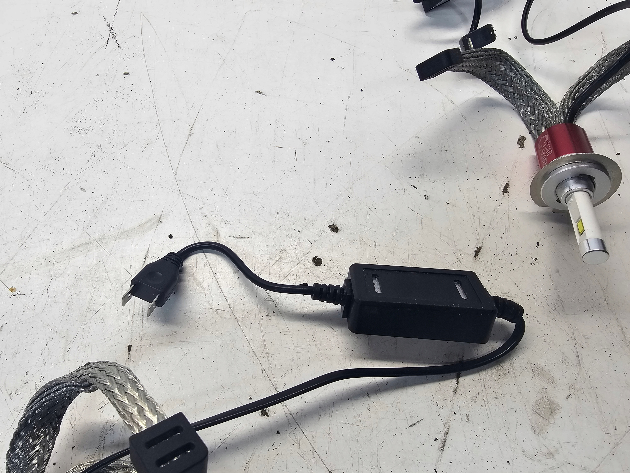 a bulb ZAROWKI LED H7 AUDI VW SEAT SKODA 18EX0102