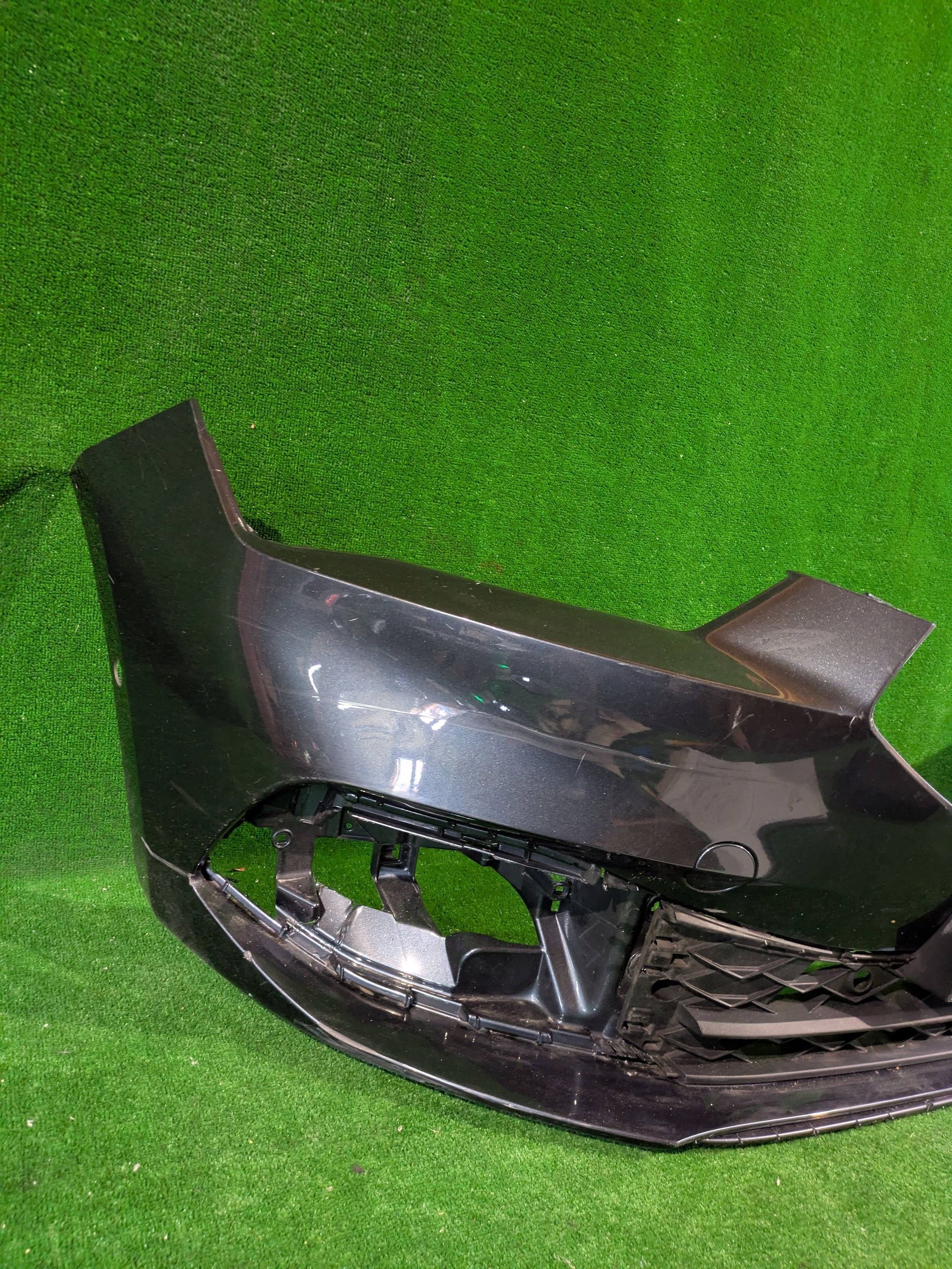 Frontstoßstange vorne SEAT LEON IV
